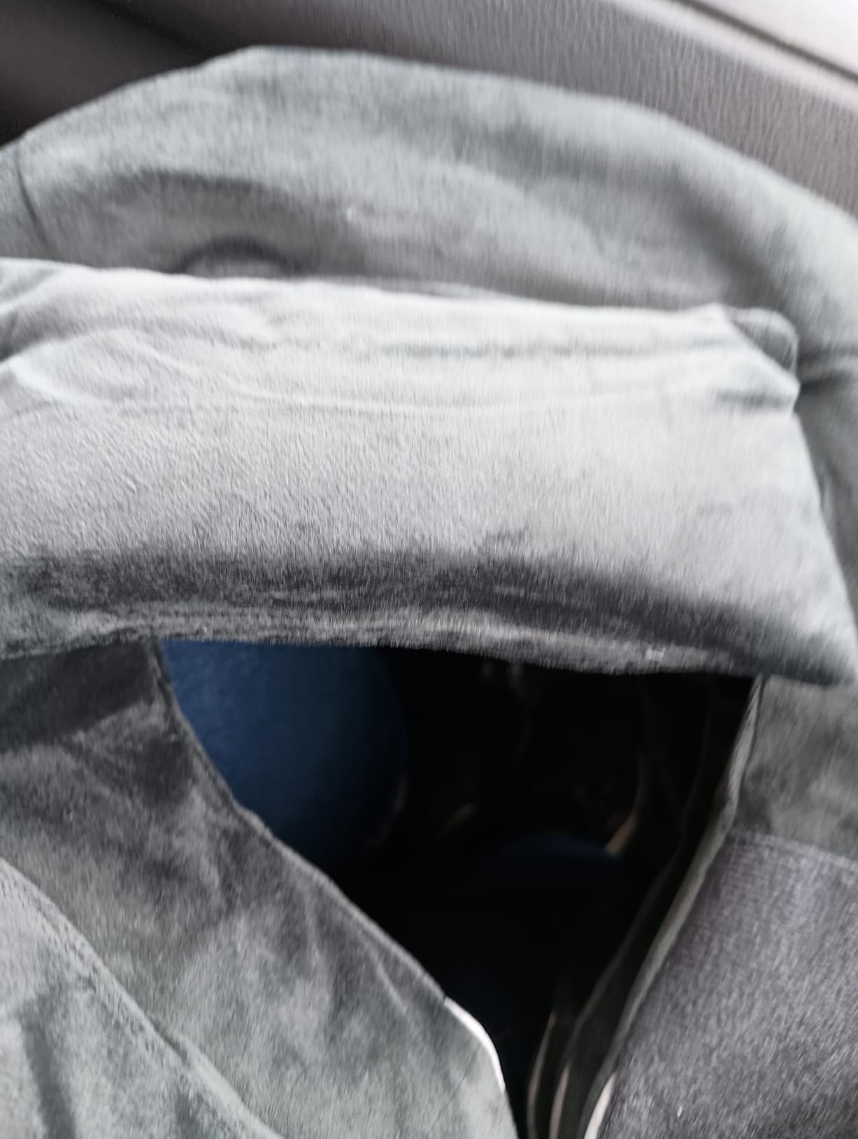 AUVON Inflatable Neck Stretcher for Cervical Traction, Cervical Stretcher with 3-Layer Design in Varying Sizes for Instant Relief, Neck Brace Pillow for Neck Support, Decompression Home Use, L Size customer photo 2