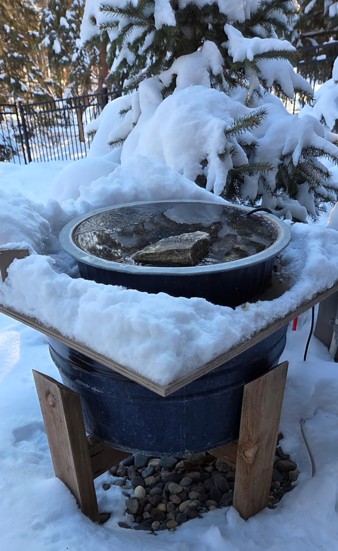 110W Bird Bath Heater for Outdoors in Winter-Submersible Pond Deicer, Cast Aluminum Thermostatic Chicken Water Heater customer photo 2