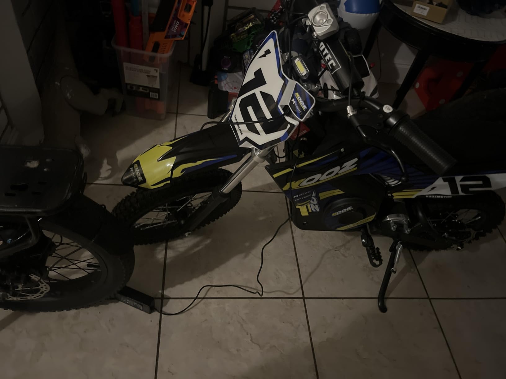 KOOZ HP112E 36V 1000W Electric Dirt Bike for Kids, 3 Speed Modes Teen Electric Motorcycle Up to 18 MPH & 15 Miles Long-Range, Dual Suspension & Disc Brake, 16