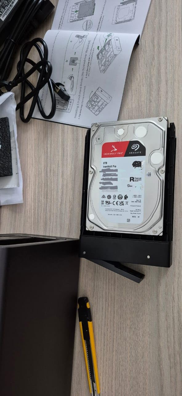 Seagate IronWolf Pro 28TB Enterprise NAS Internal HDD Hard Drive - CMR 3.5 Inch SATA 6Gb/s 7200 RPM 512MB Cache for RAID Network Attached Storage, Rescue Services (ST28000NT000) customer photo 1