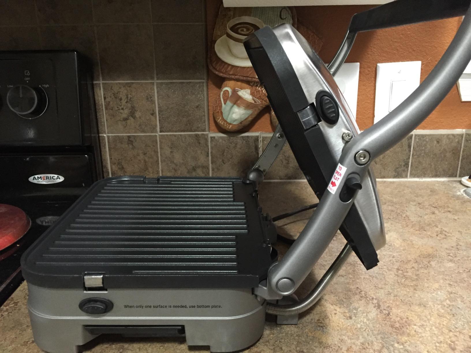 Cuisinart Griddler Indoor Grill, Panini Press, Sandwich Maker & More, 5-in-1 Grilling, Dishwasher-Safe Nonstick Cooking Plates, GR-4NNAS, Stainless Steel customer photo 1