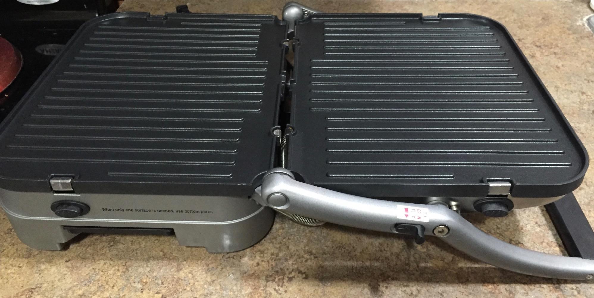 Cuisinart Griddler Indoor Grill, Panini Press, Sandwich Maker & More, 5-in-1 Grilling, Dishwasher-Safe Nonstick Cooking Plates, GR-4NNAS, Stainless Steel customer photo 2