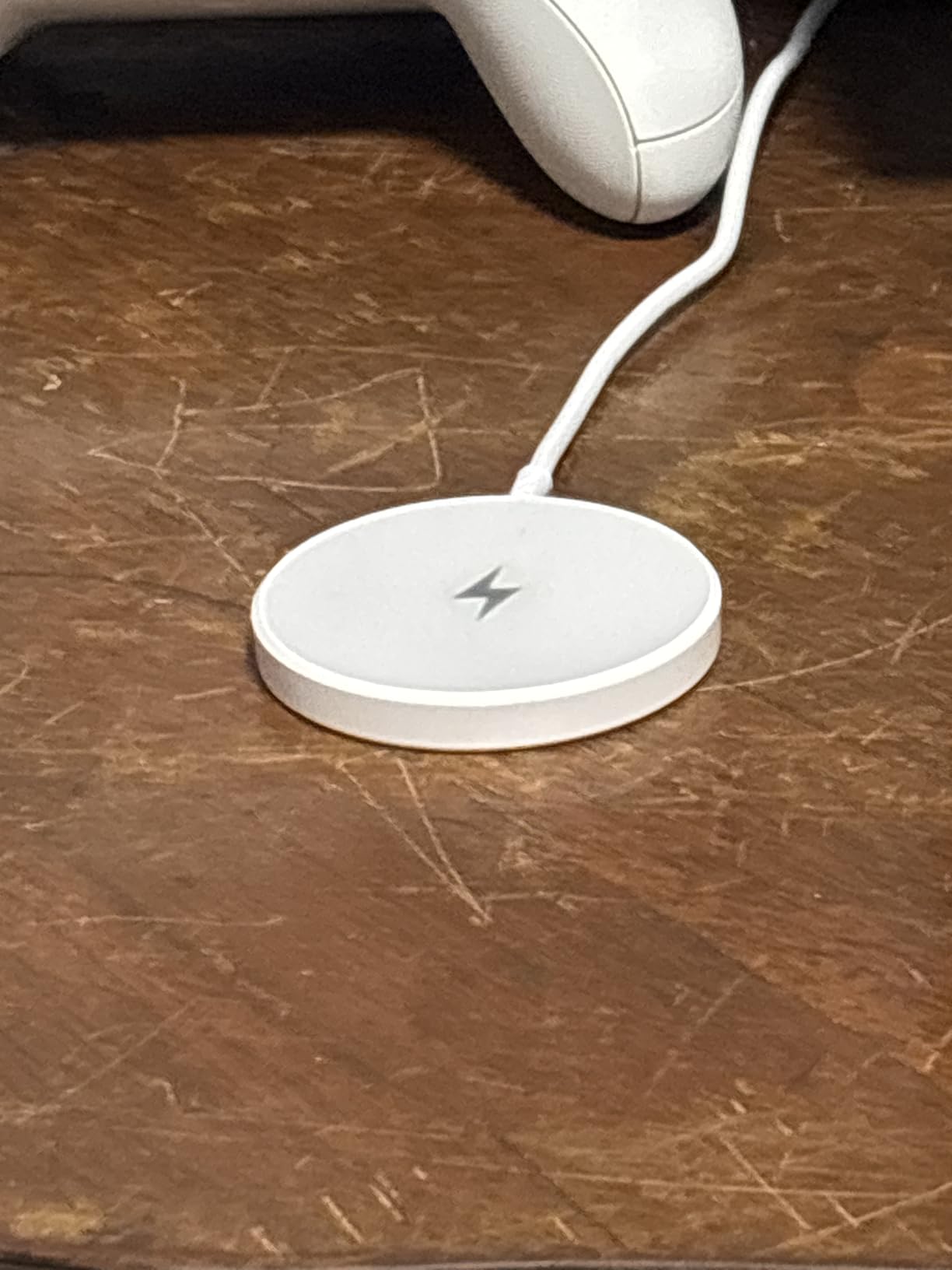 [Apple MFi Certified] Magnetic Wireless iPhone Charger Magsafe Charger, 6FT 15W Fast Phone Charging Pad Wireless Magnetic Charge for iPhone 17/17Air/16 Pro Max/16 Plus/15 Pro Max/14/13/12/AirPods3/2/Pro customer photo 2
