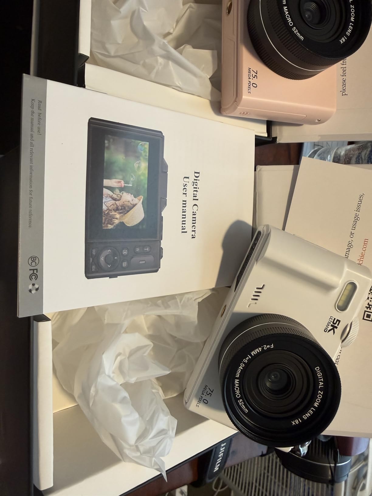 FLATIC 5K Digital Camera, 75MP Cameras for Photography with WiFi & 64GB TF Card, Autofocus Vlogging Camera for YouTube with 180° Flip Screen, Compact Vlog Travel Camera Kit for Beginner, Teens customer photo 2