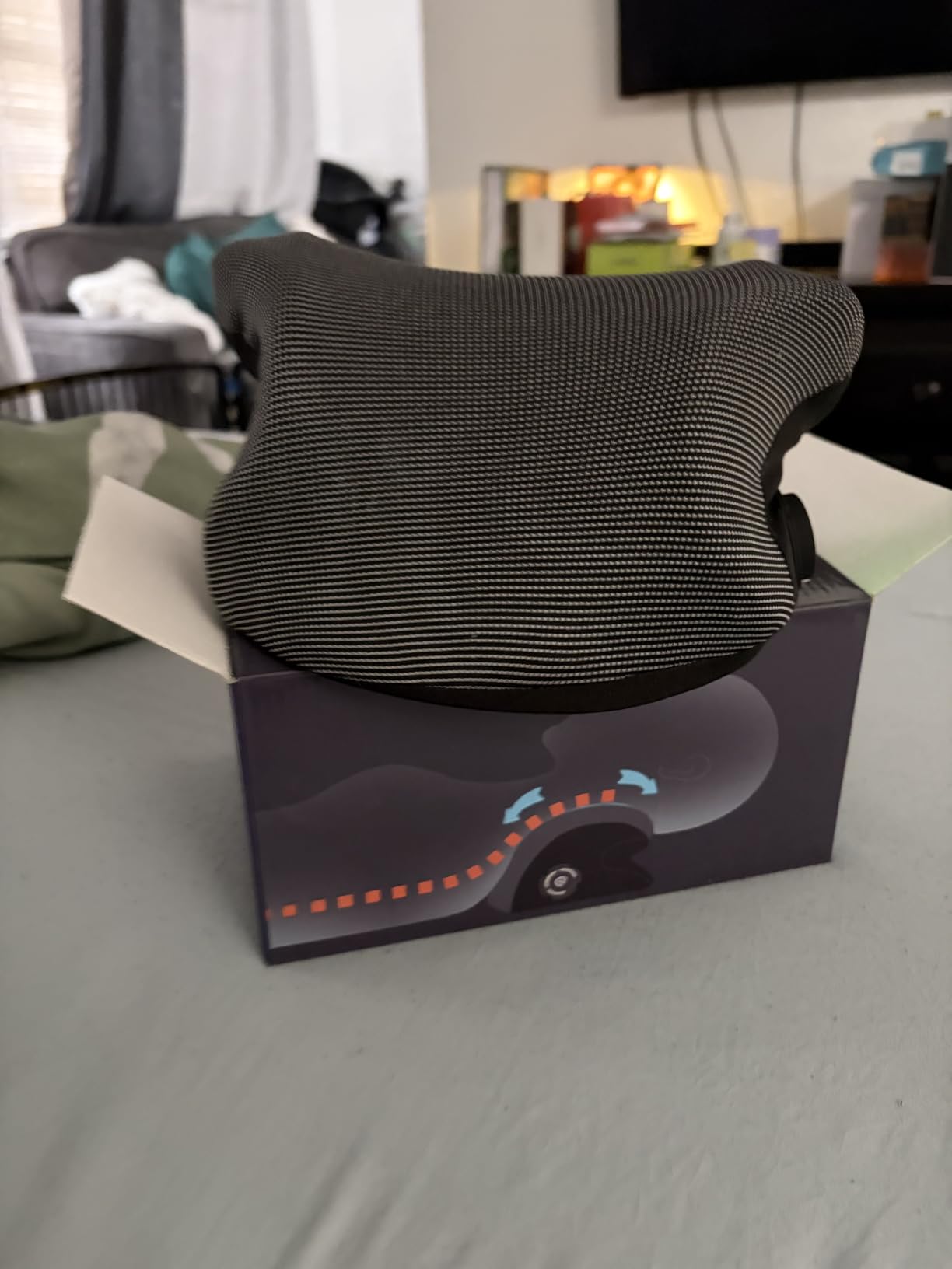 Wireless Heated Neck Stretcher for Pain Relief, Portable Cordless Neck Shoulder Cervical Traction Device with Graphene Heating Pad No Smell Magnetic Therapy Case Relaxer for TMJ Migraine Spine Alignment customer photo 1