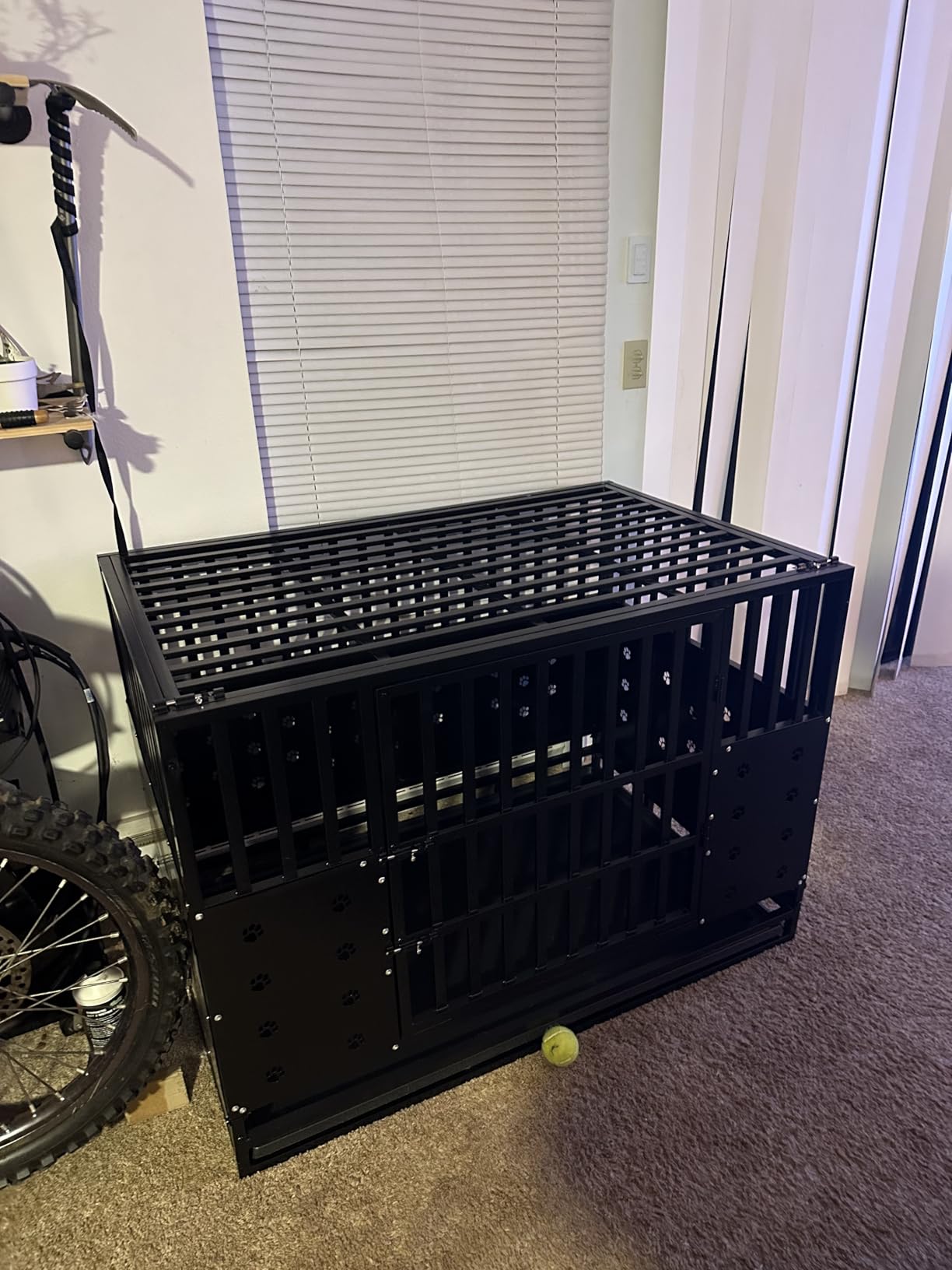 Cammoo 48 inch Heavy Duty Dog Crate for Large Dogs, Upgraded Chew-Proof Panels, Comfort-Widened Floor Panel, Dog Kennel Indoor, Adjustable Internal Height, Easy-Access Wide Door, 4 Lockable Wheels customer photo 2