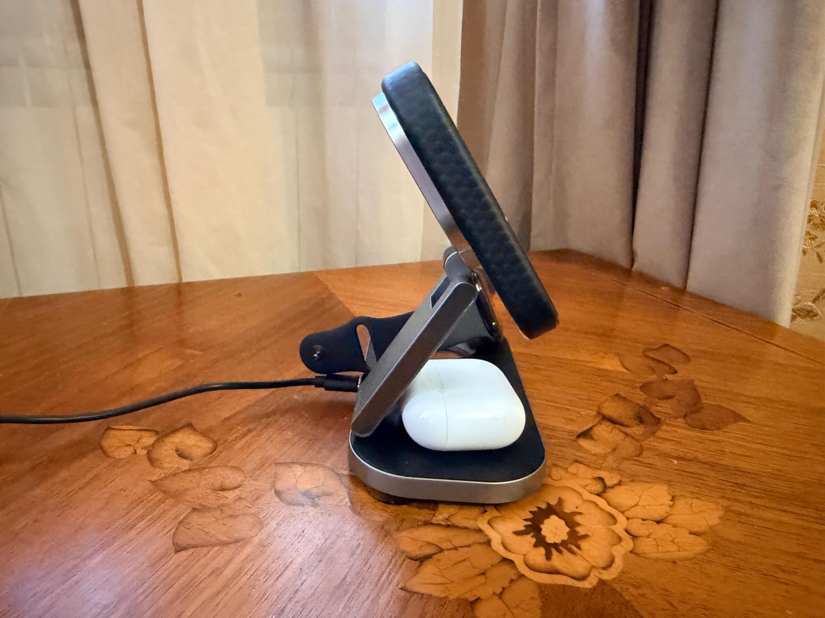 3-in-1 Charging Station for Apple Device, Qi2 25W Certified Magnetic Wireless Foldable Fast Charger Stand Compatible with MagSafe for iPhone 17e/17/16/15/14/13/12/Air Series, Apple Watch & AirPods customer photo 2