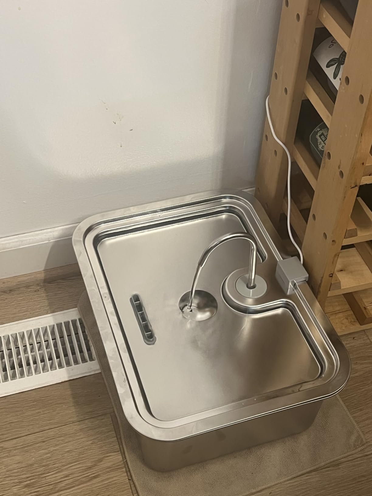 4.2Gal Dog Water Fountain for Large Dogs, 16L Stainless Steel Large Dog Fountain Water Bowl with Deeper & Wider Drinking Tray, Automatic Pet Water Dispenser with Visible Window for Multi-Pets Families customer photo 2