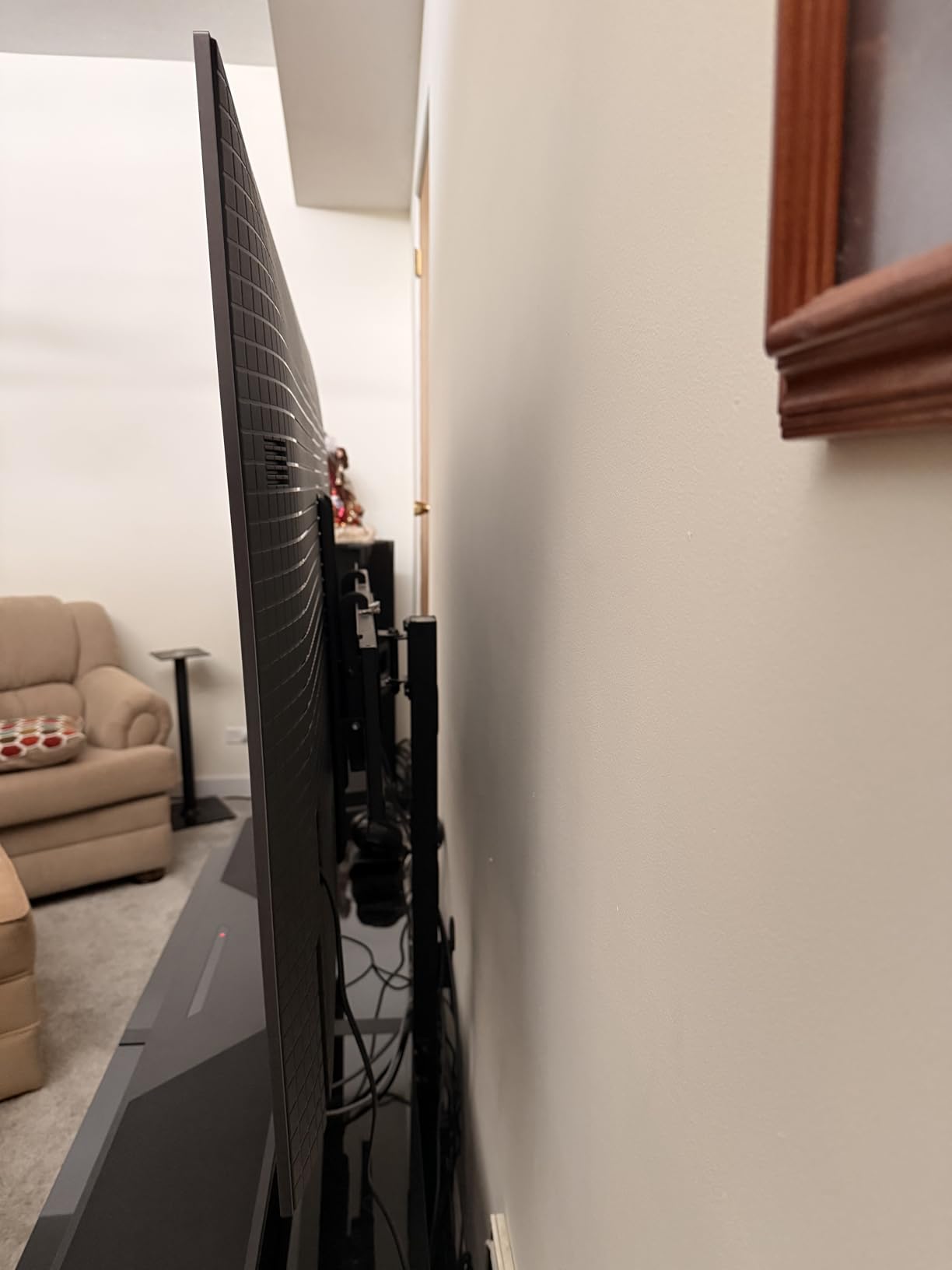 Sony 65 Inch OLED 4K Ultra HD TV BRAVIA XR8B Smart Google TV with Dolby Vision HDR and Exclusive Features for PlayStation 5 (K-65XR8B), 2025 Model customer photo 1