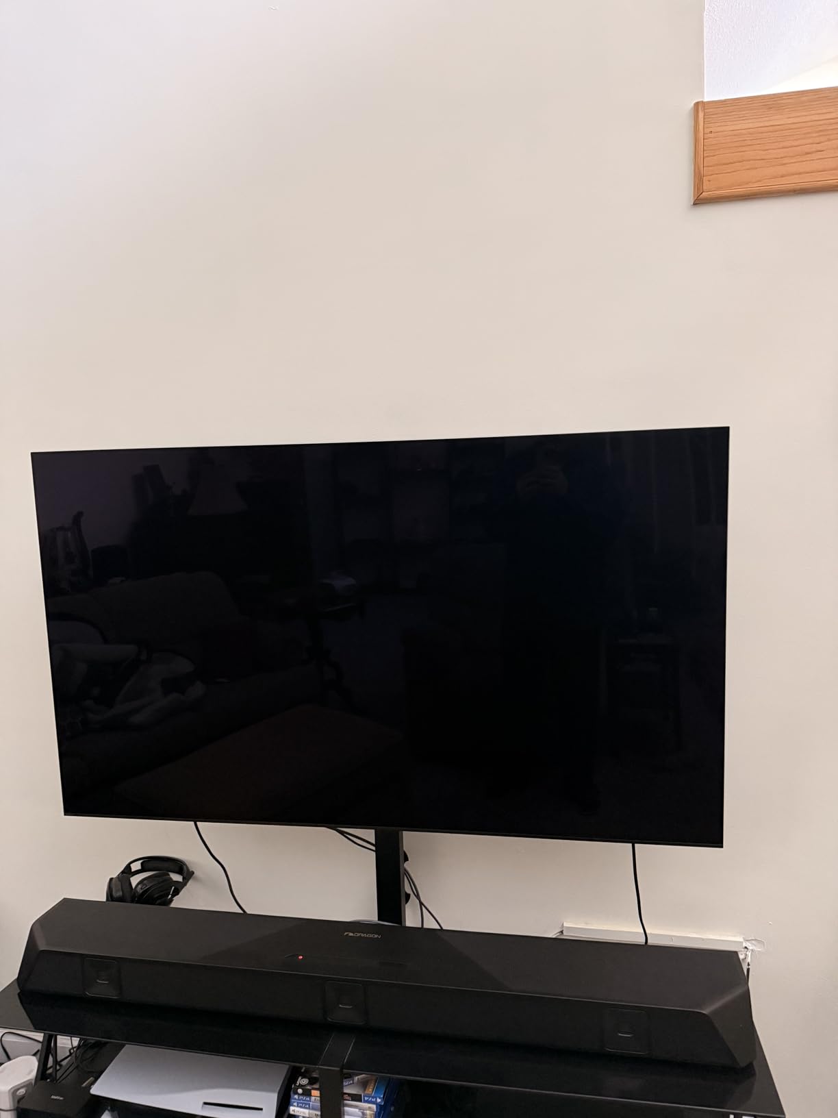 Sony 77 Inch OLED 4K Ultra HD TV BRAVIA XR8B Smart Google TV (K-77XR8B, 2025 Model) customer photo 2