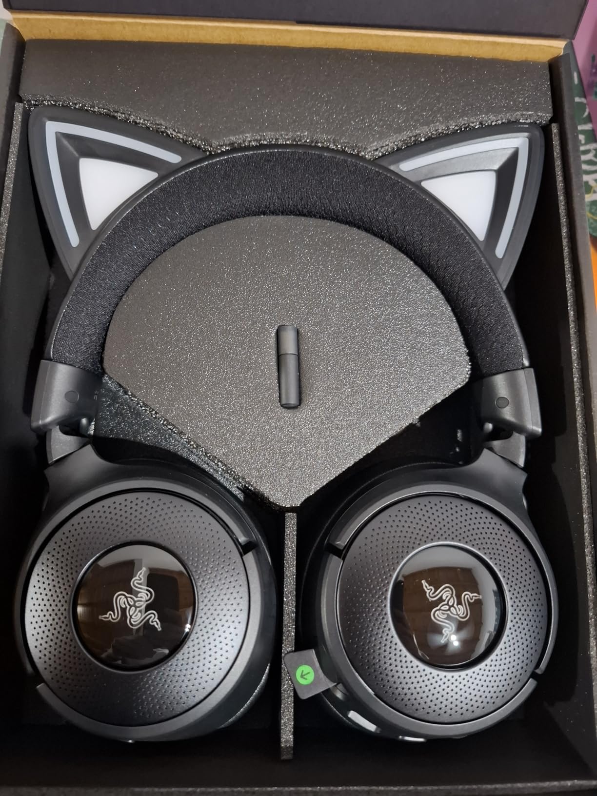 Razer Kraken Kitty V3 Pro Wireless RGB Gaming Headset: Chroma RGB Kitty Ears - 2.4 GHz, Bluetooth 5.3, USB A - Super Wideband Mic - 40mm Drivers - THX Spatial Audio - Comfortable Ear Cushions - Pink customer photo 1