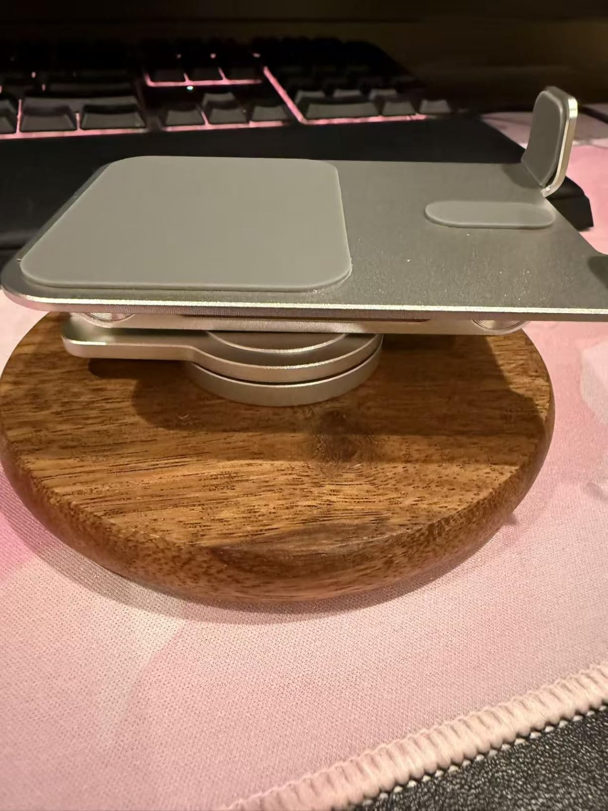 muso wood Cell Phone Stand for Desk, Foldable 360 Rotating Cell iPhone Holder with Walnut Base customer photo 1