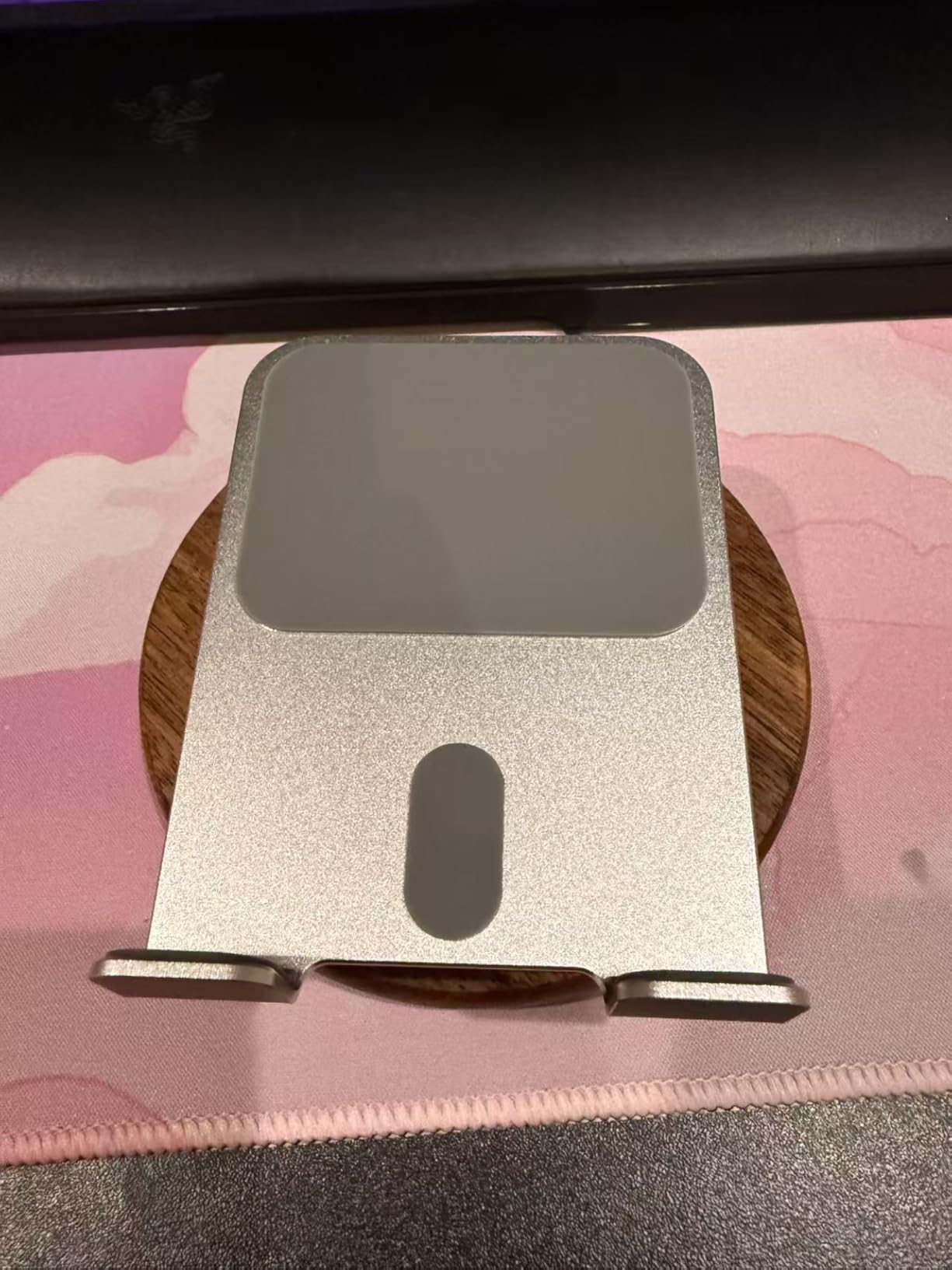 muso wood Cell Phone Stand for Desk, Foldable 360 Rotating Cell iPhone Holder with Walnut Base customer photo 2