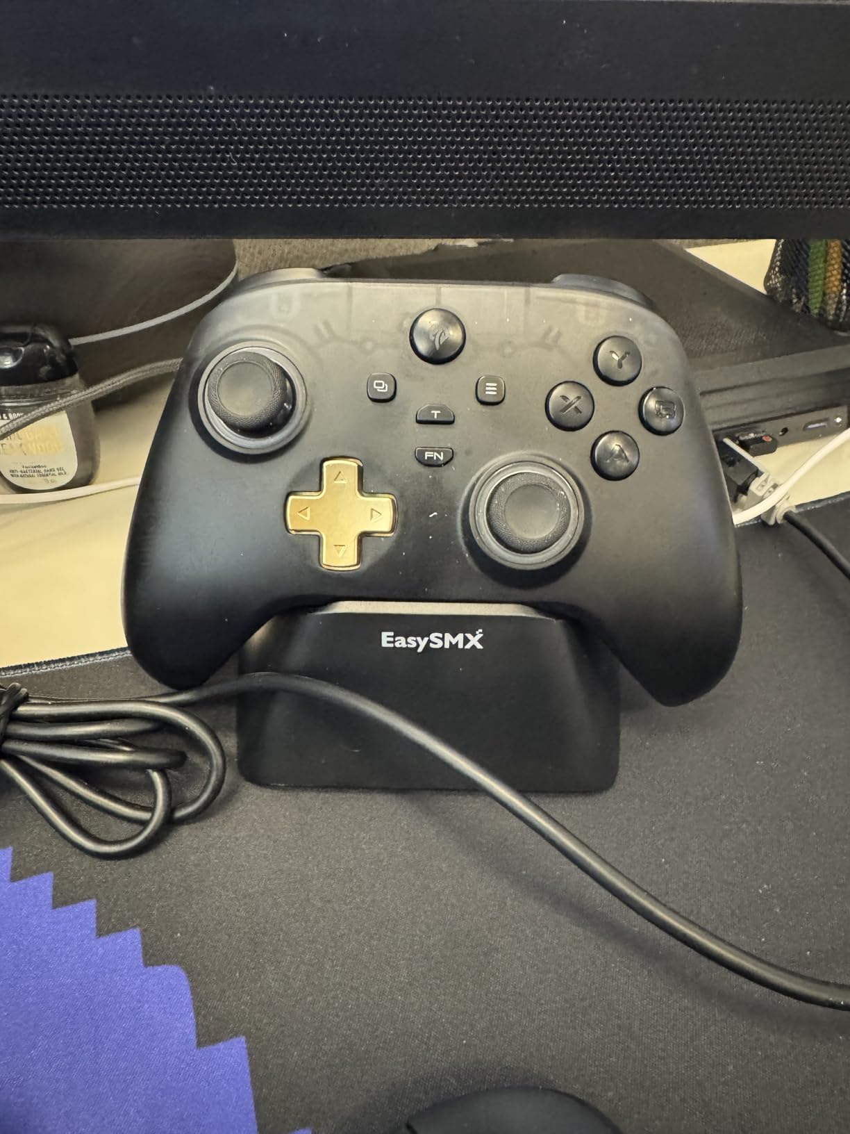 EasySMX D05 PC Controller - Enhanced Wireless Bluetooth Pro Controller with Charging Dock/Hall Sensor/RGB Lighting - No Stick Drift, No Dead Zone customer photo 2