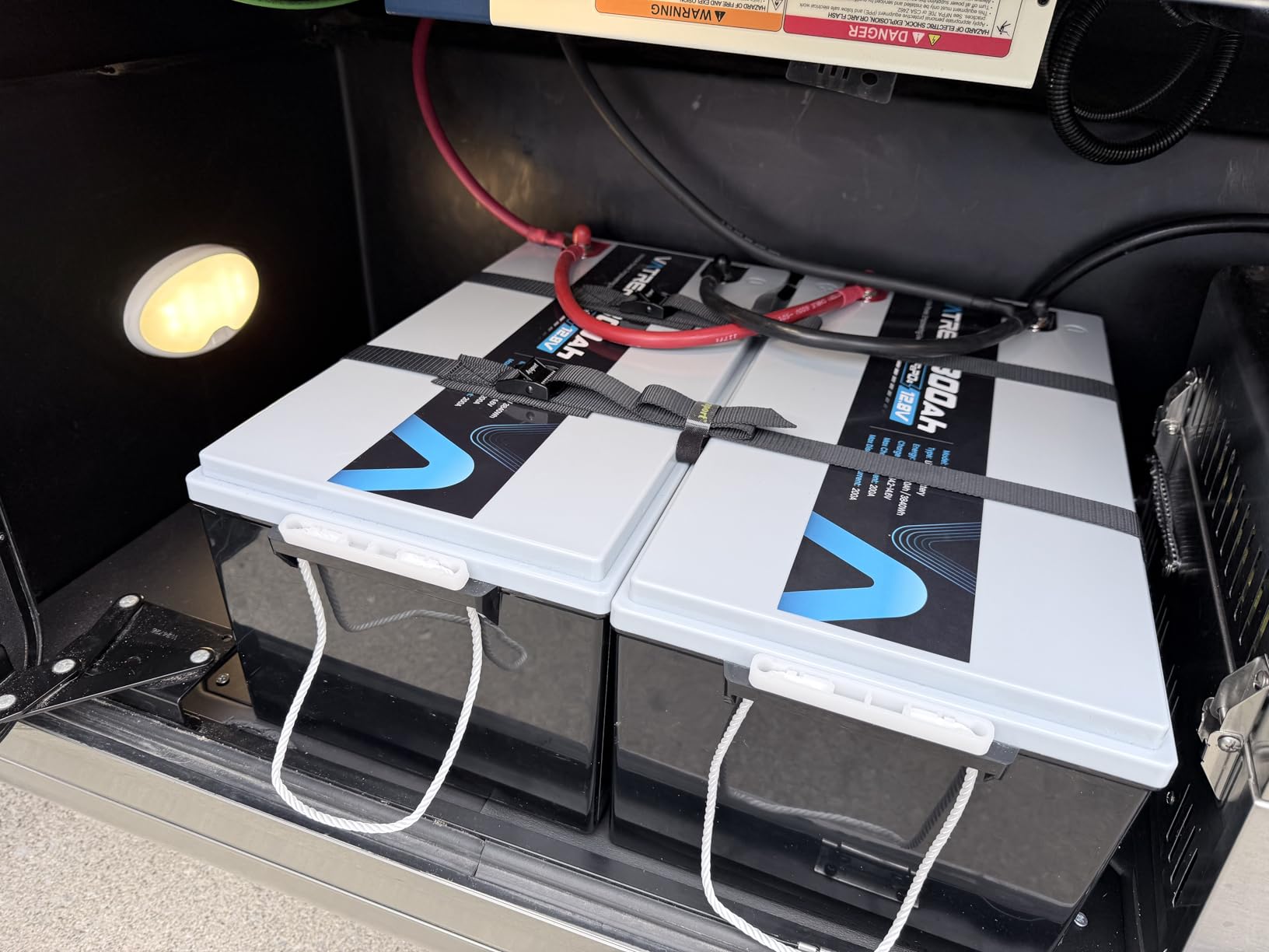 12.8V 300Ah Self-Heating LiFePO4 Lithium Battery with APP Monitoring, Built-in 200A BMS, Rechargeable 3840Wh Energy Battery for Trolling Motor, RV, Marine, Solar, Camping, Backup Power, Off-Grid customer photo 1