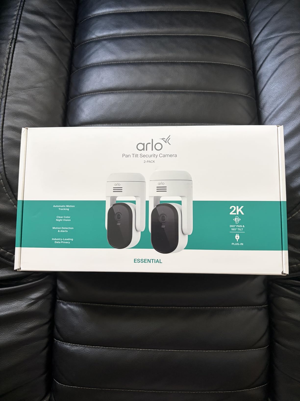 Arlo Essential Pan Tilt Security Camera 2K - Wired Plug-in Power Outdoor Camera, Person Recognition, Package Detection, Animated Preview, Auto Motion Tracking customer photo 2