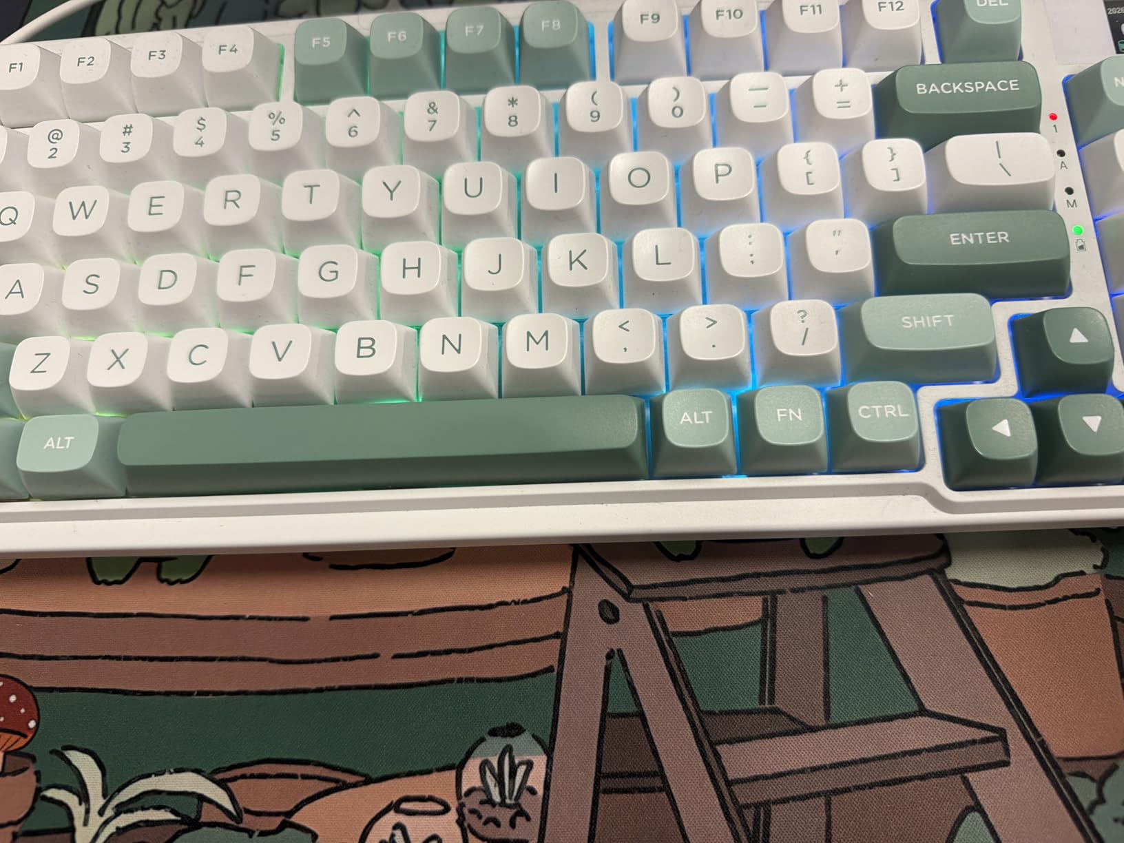 Redragon K719 Wireless Gasket Gaming Keyboard w/Hype Screen & Knob, 95 Keys Mechanical Keyboard, Easy-Control 1.14'' TFT Info Display, 5-Layer Noise Dampener, Round PBT Keycaps, Mint Mambo Switch customer photo 1