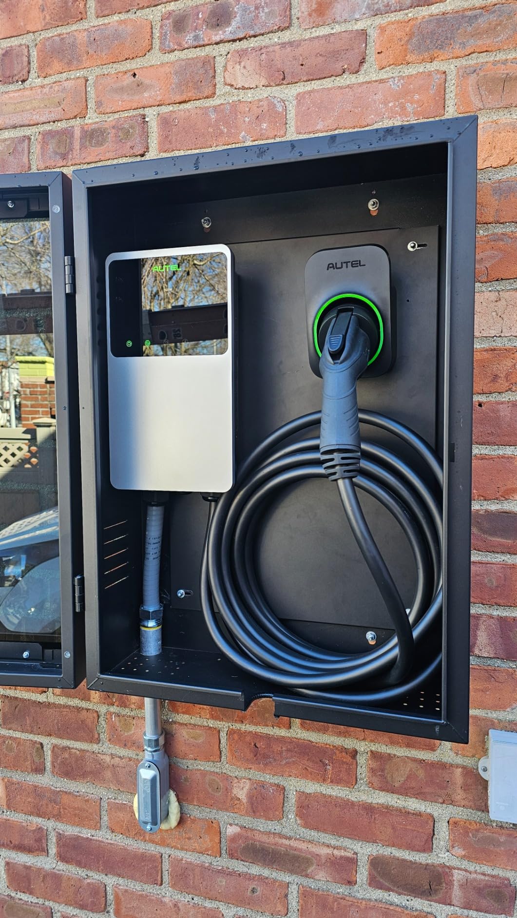 Autel MaxiCharger Level 2 Electric Vehicle (EV) Charger, up to 80 Amp Fast Charging EV Charger Level 2, Integrated Cloud with AI, Indoor/Outdoor Charging Stations J1772, Hardwired customer photo 1