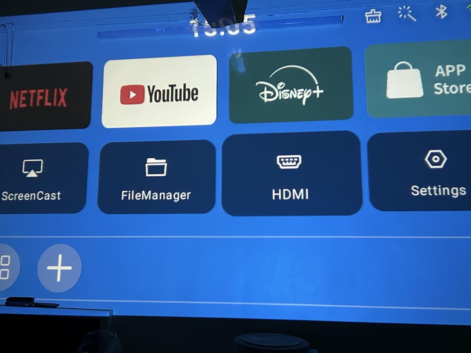 [Built-in Apps & 2026 Upgraded] Mini Projector with WiFi 6 and Bluetooth 5.4 Support 4K 1080P Auto Keystone 180° Rotatable customer photo 2