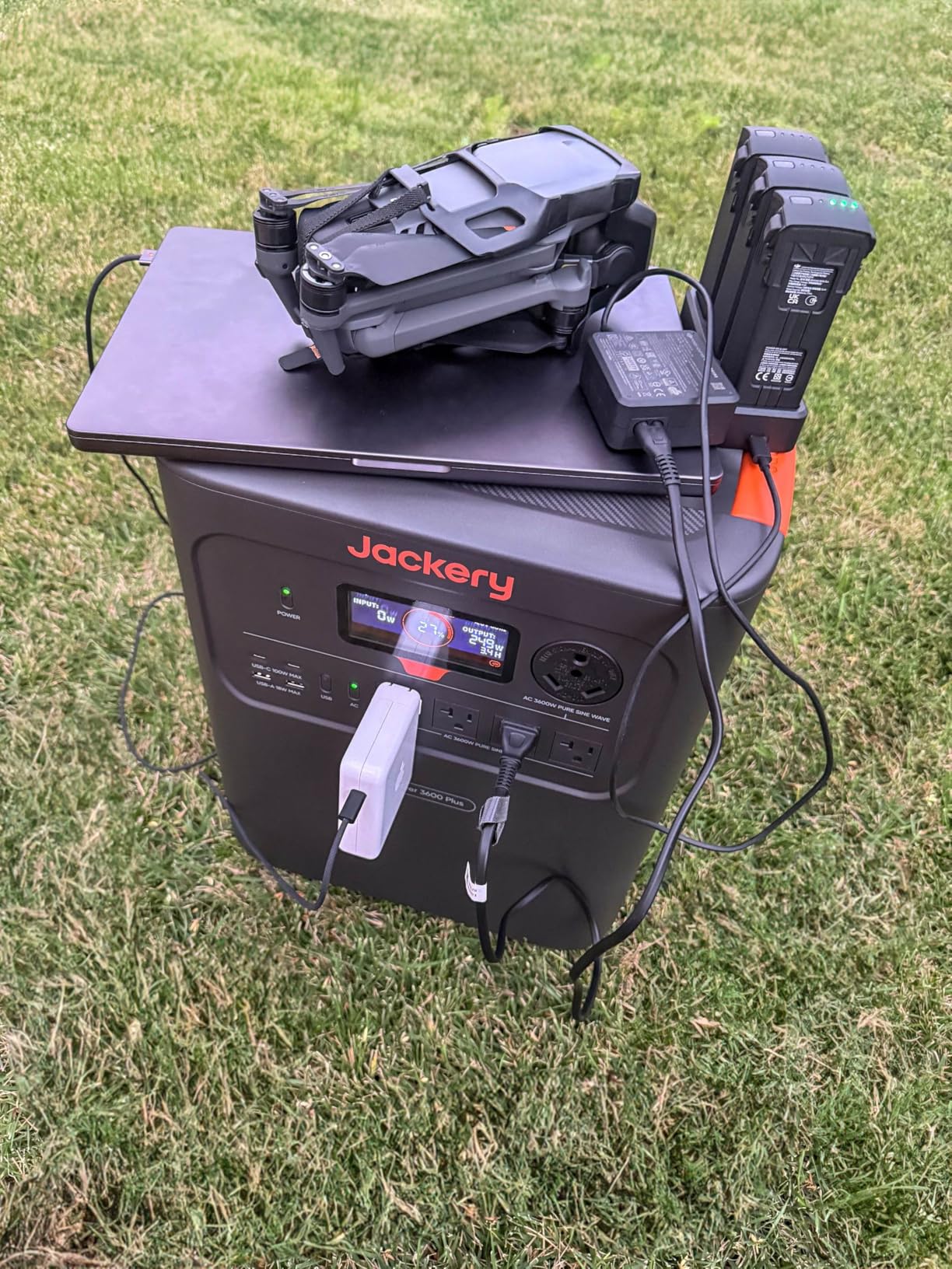 Jackery HomePower 3600 Plus Portable Power Station, 3600W AC Output, 3584Wh LFP Solar Generator, Expandable up to 21kWh, Essential Home Backup for Home Use, Emergencies, RV (Solar Panel Optional) customer photo 1