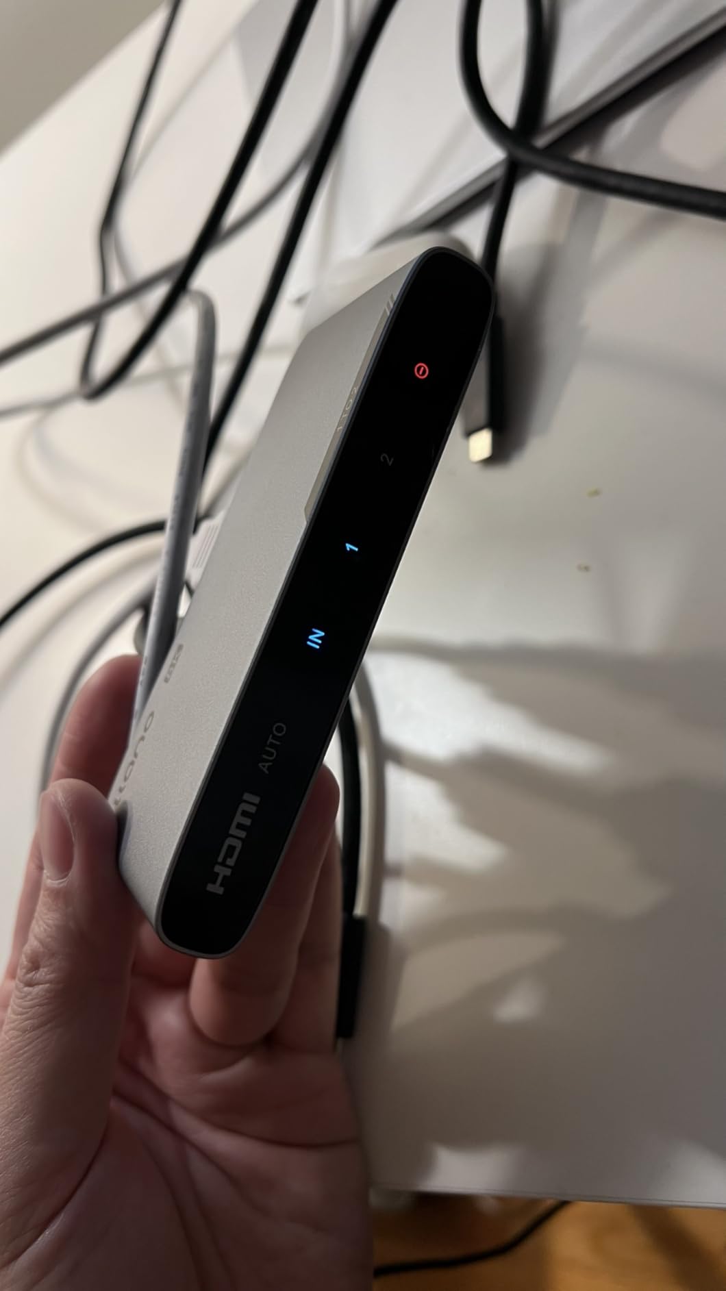 llano HDMI 2.1 Splitter 1 in 2 Out, 8K@60Hz 4K@120Hz/240Hz, SST & Mirror Mode Only (No Extend), HDCP 2.3, HDR10, Dolby Vision, for PS5, Xbox, Apple TV, Laptop, Aluminum Case customer photo 2