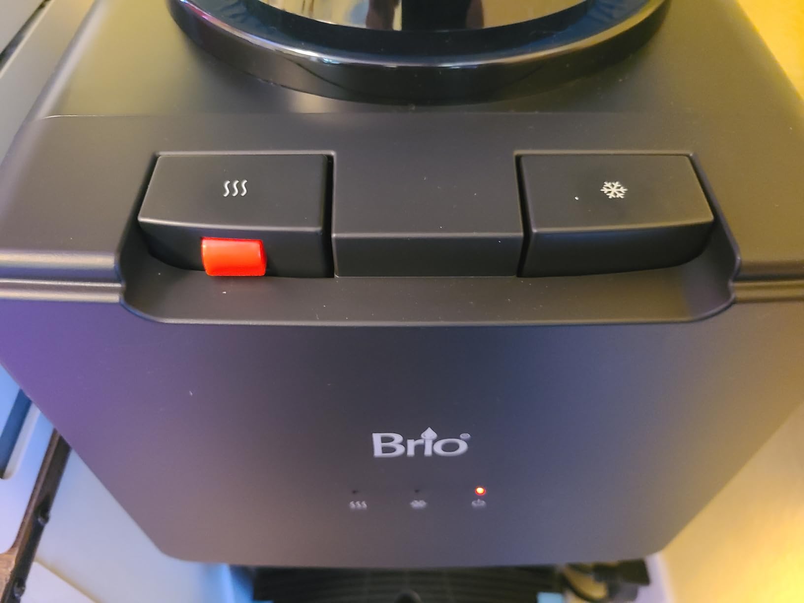 Brio 130 Series Top-Load Water Cooler Dispenser for 3- and 5-Gallon Bottles, Hot & Cold, Spill-Free Loading, Child Safety Lock, Energy Star 3.0, Black customer photo 2