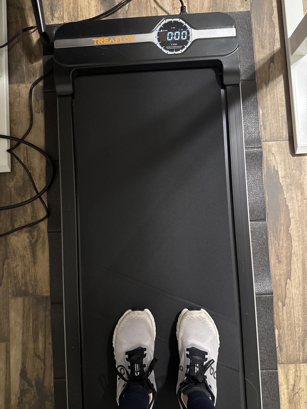 Walking Pad Portable Under Desk Treadmill with Incline 2.5HP for Home Office 265 lbs Capacity Remote Control LED customer photo 2