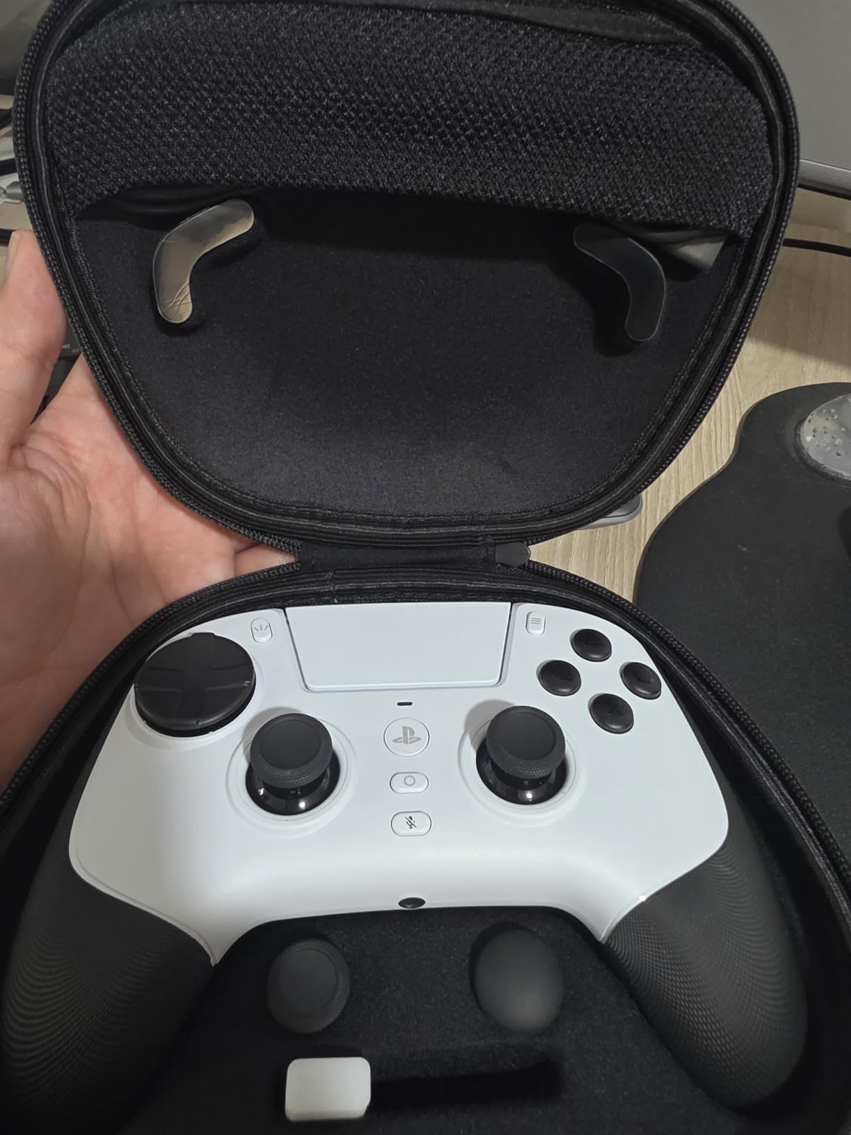 Razer Raiju V3 Pro Wireless Controller: Officially licensed for PlayStation, PS5, PC - Lag-free Esports Grade Performance - 6 Remappable Buttons - Customizable TMR Thumbsticks - Fast Triggers customer photo 1
