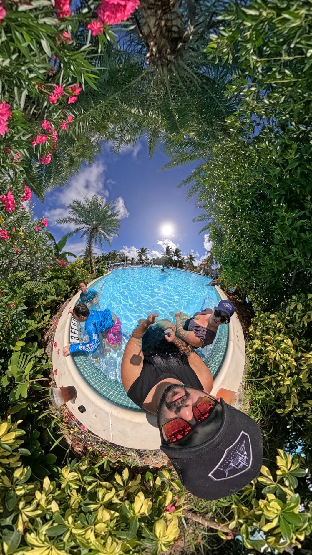GoPro MAX2 - Waterproof 360 + Traditional Action Camera with Touch Screen, Spherical 8K Video, 29MP 360 Photos, Easy Replaceable Lenses, HyperSmooth Stabilization customer photo 1