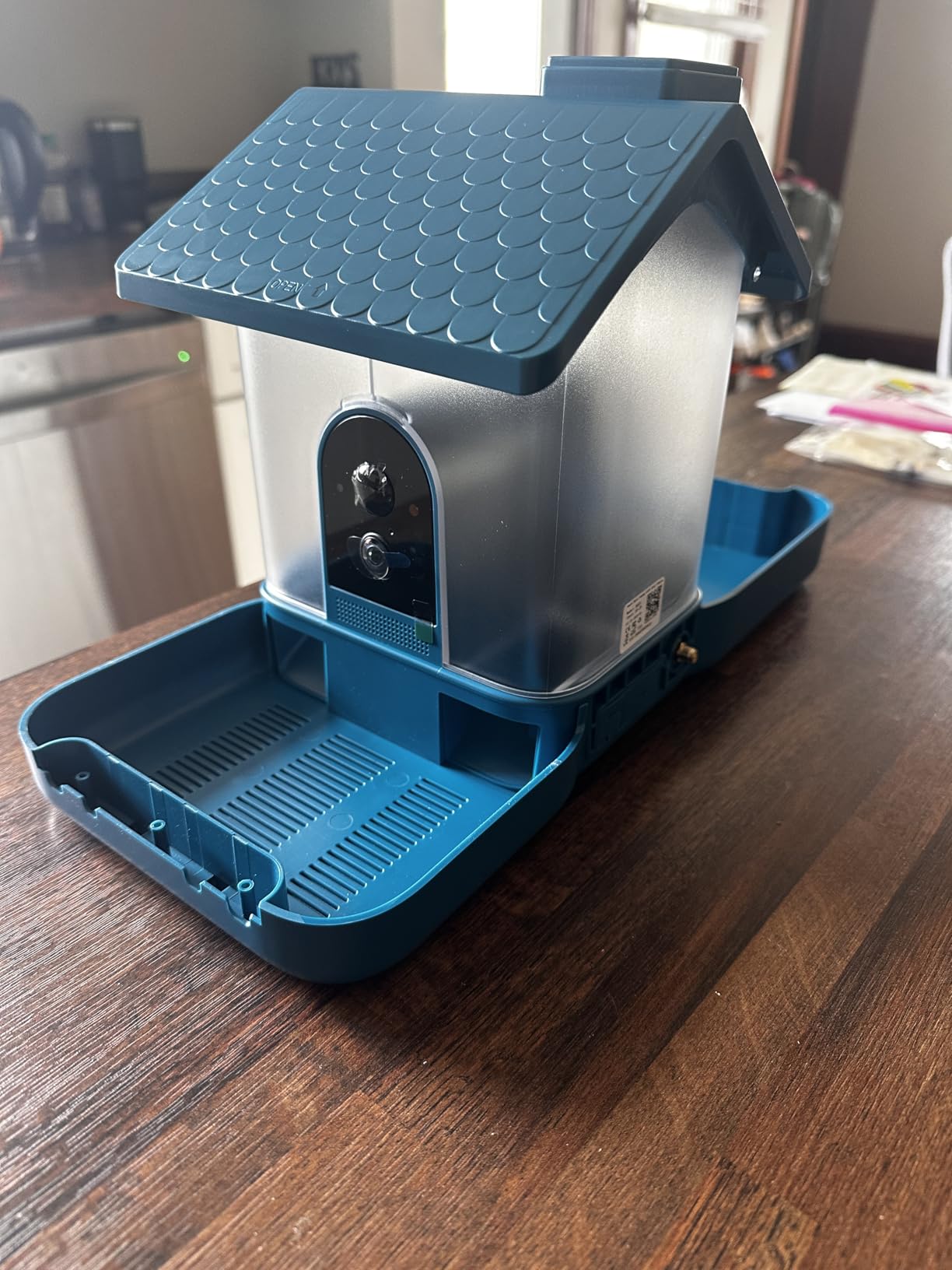 Bird Feeder with Camera and Bird Bath for Outdoors, Dual-Lens 2K HD Video with AI Identification, Solar Powered, Instant Alerts, IP66 Weatherproof customer photo 2
