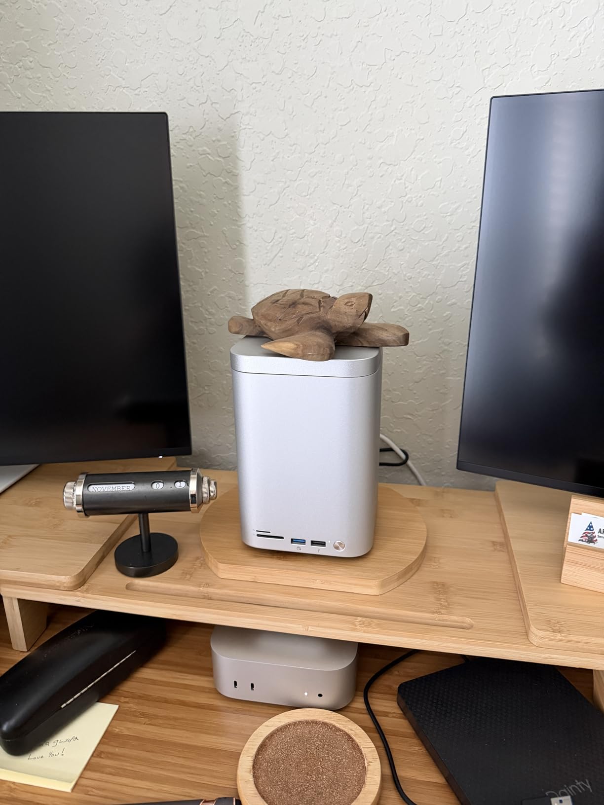 Yottamaster 2 Bay 10Gbps RAID Enclosure - Supports 2.5