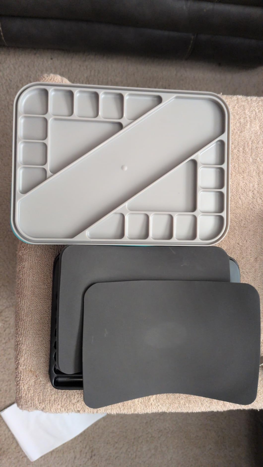 Nicpro Professional Miniature Painting Kit with Wet Palette, Miniature Painting Handle & 11PCS Detail Paint Brushes Drybrush, Sponge, Pallet Paper, Brush Holder Mixing Paint Saver Palette customer photo 2