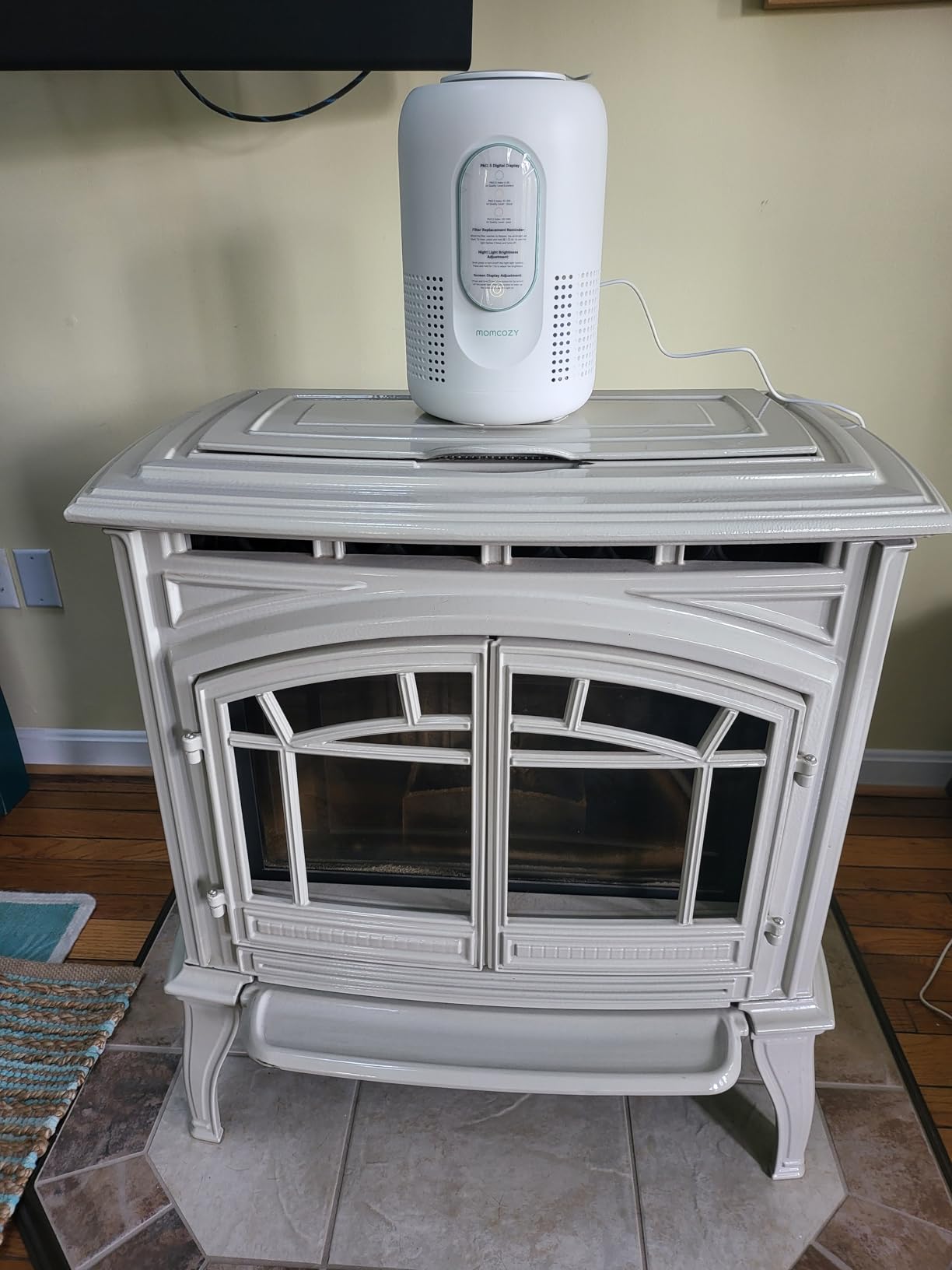 Momcozy Air Purifier, Baby Air Purifier for Bedroom Home Nursery, 4-in-1 HEPA Filter Purifier for Bedroom with 4 Fan Speeds, 21 dB Sleep Mode, Dimmable Night Light, Small Purifier for Home Pets & Baby customer photo 2