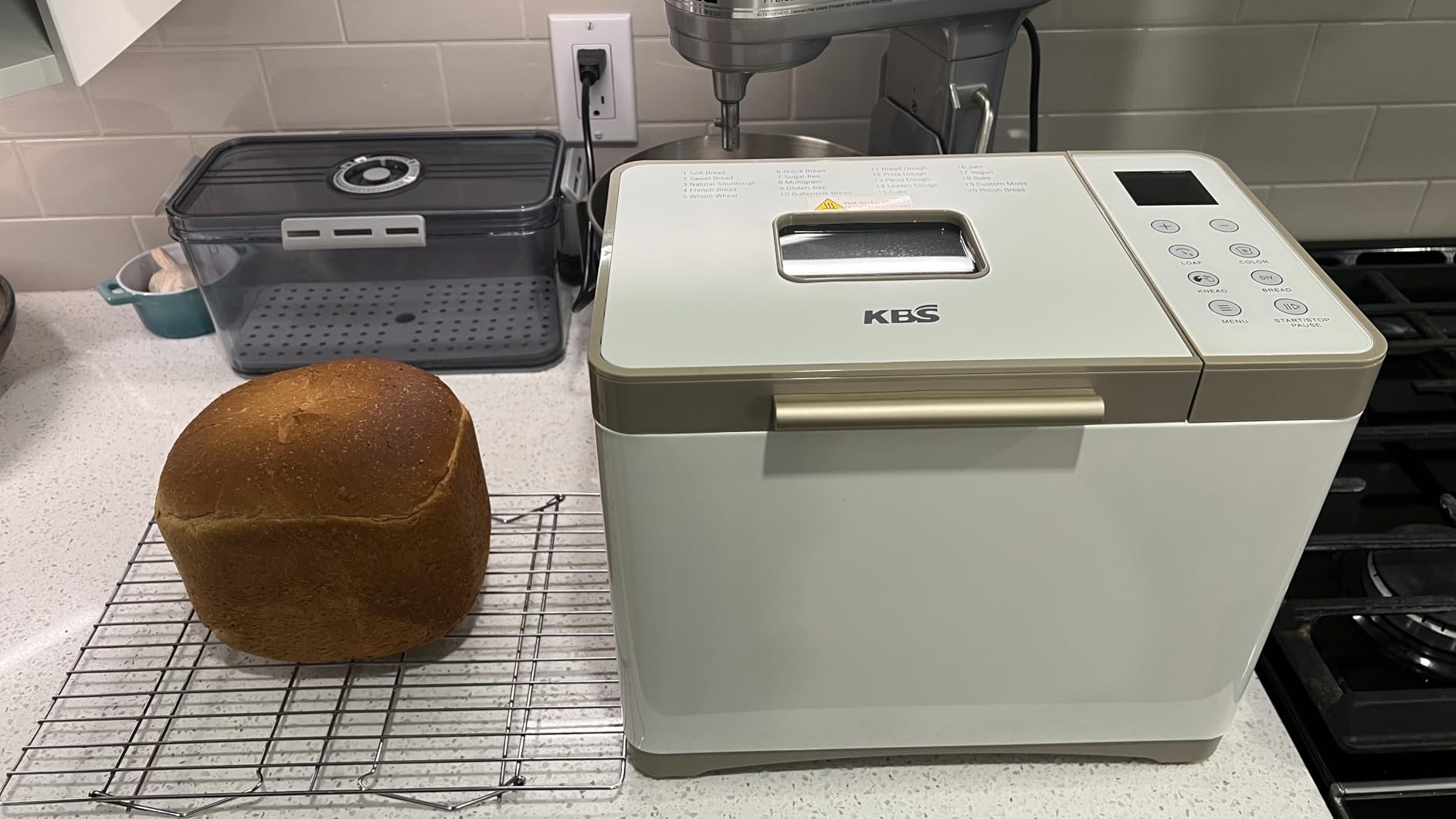 KBS 19-in-1 Programmable Bread Maker, 2LB Bread Machine with Healthy Ceramic Pan, Stainless Steel Bread Maker Machine with 15H Timer& 1H Keep Warm, Sourdough, Gluten Free, 3 Crust Colors, 53 Recipes customer photo 2