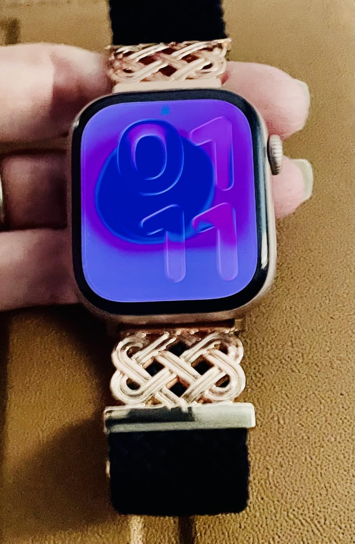 Apple Watch Series 11 [GPS 42mm] Smartwatch with Rose Gold Aluminum Case - Sleep Score, Fitness Tracker, Health Monitoring customer photo 2