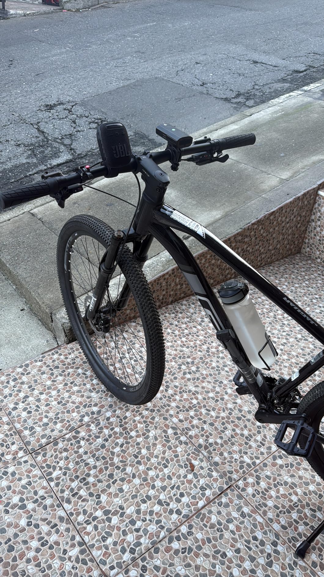 3000 Lumens Super Bright Bike Lights for Night Riding, 5000mAh USB C Rechargeable LED Bicycle Light Front and Rear, Headlight and Back Tail Light Set for Road Mountain customer photo 1