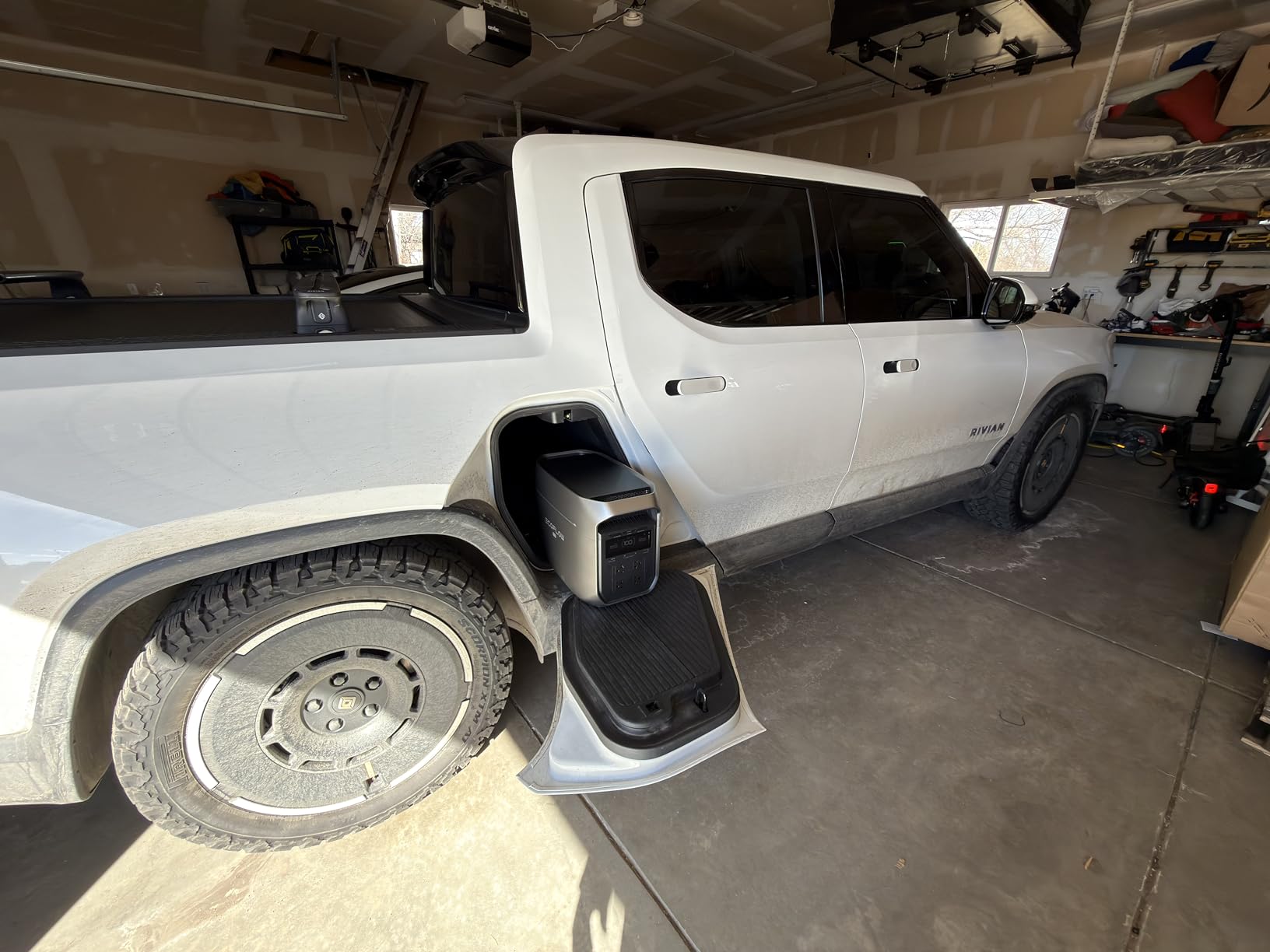 EF ECOFLOW Portable Power Station DELTA 3 Max Plus, 2048Wh LiFePO4 Battery, Solar Generator (Solar Panel Optional), 3000W Max Output, Fast 0-80% Recharge in 64mins, Reliable Home Backup & RV Camping customer photo 1