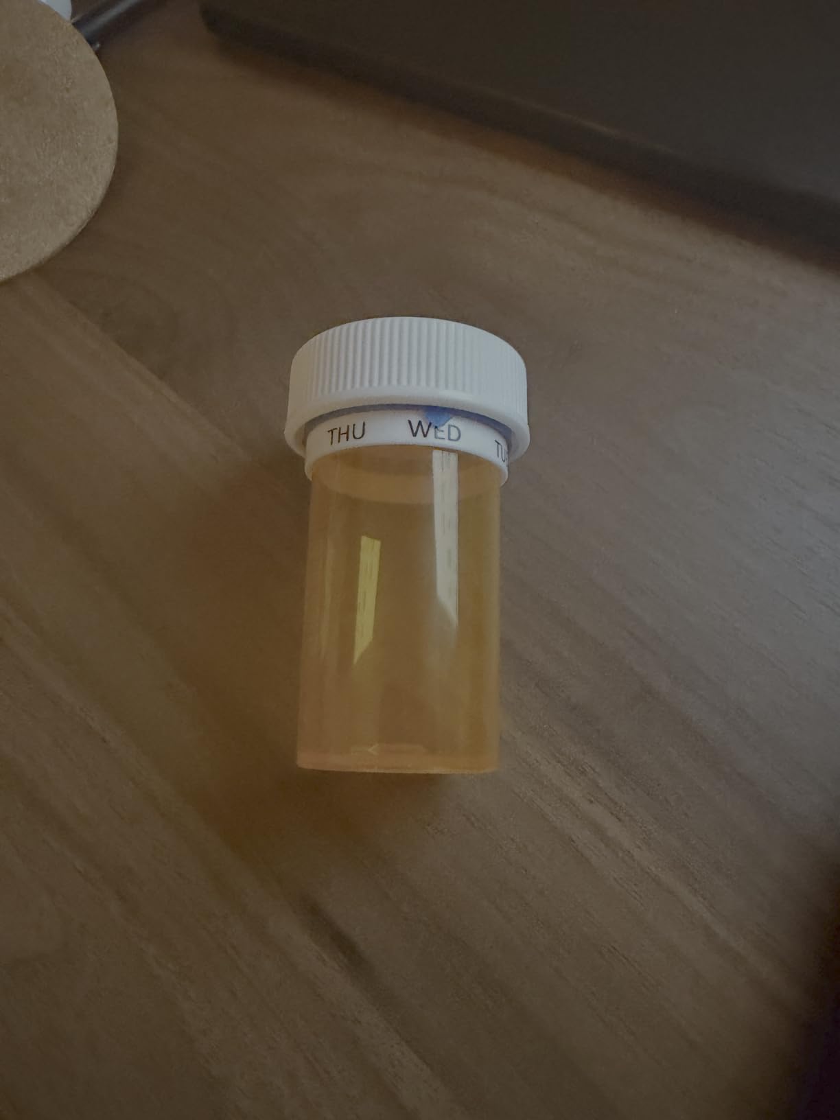 Smart Pill Bottle, Automatic Medication Reminder, Pill Organizer, 7 Day Weekly Tracker, Daily Medicine Dispenser, Child-Resistant Cap, Seniors Friendly customer photo 1