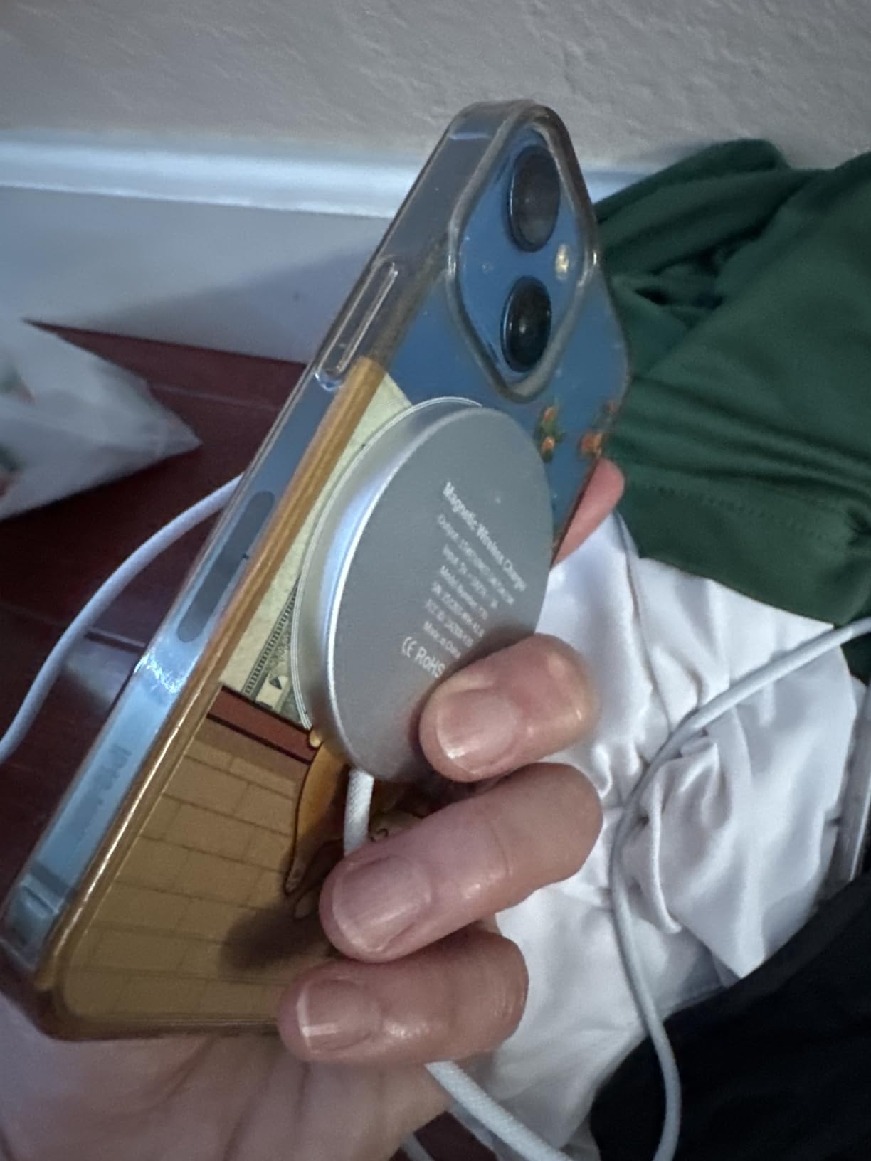 Magnetic Wireless Charger Charging Pad: 15W Qi Fast Portable Slim Charger Puck for iPhone 17e 17 Air 17 Pro Max 16 15 14 13 12 Series S26 & AirPods 4 3 2 Pro - Include USB-C/A Dual Ports (3Pack White) customer photo 2