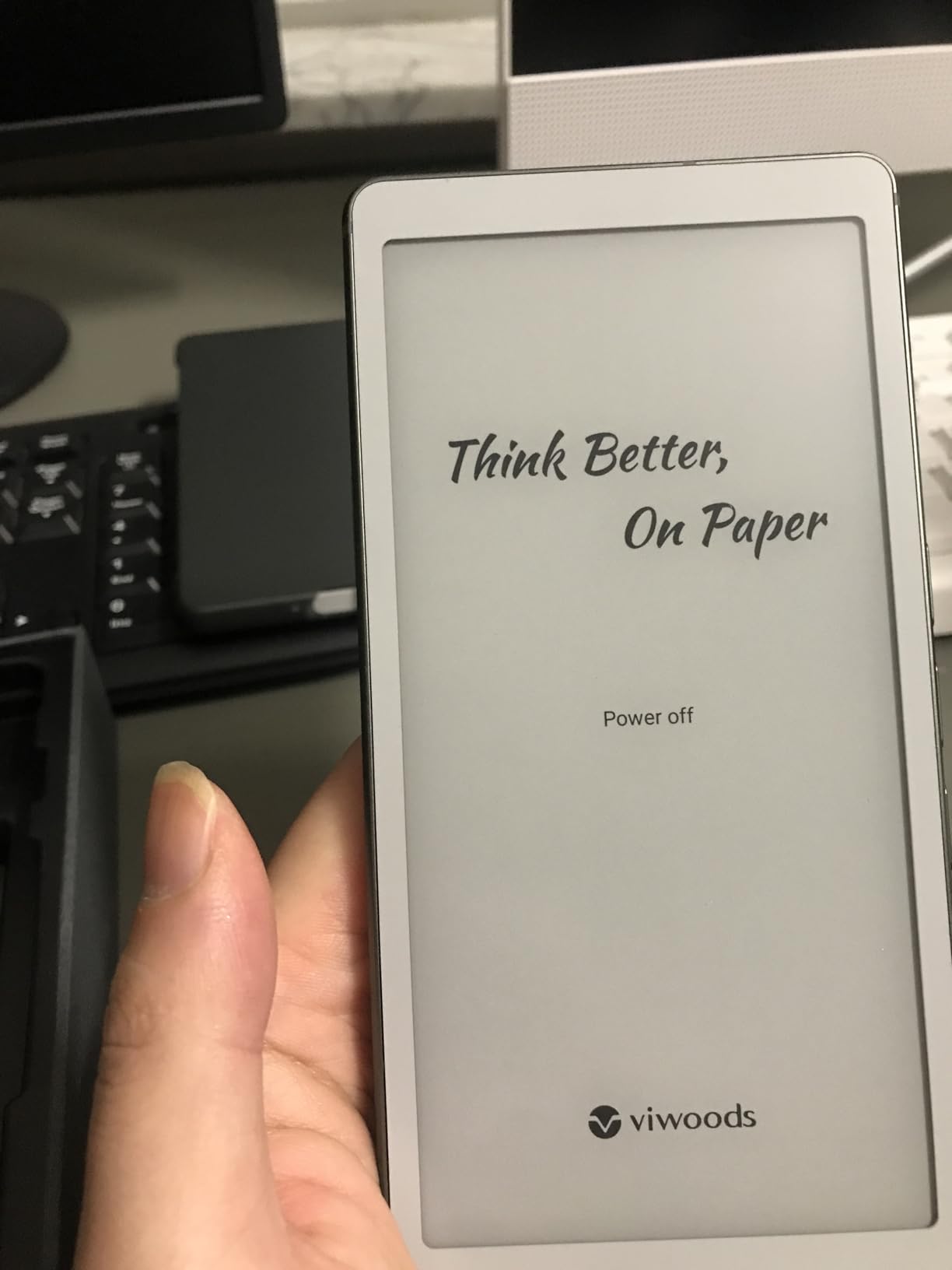 6.13'' Carta1300 AiPaper Reader with 4G Connectivity, Ultra-Thin & Light E Ink eReader Device, AI Integrated, 300PPI, Adjustable Front Light, 128GB Storage customer photo 2