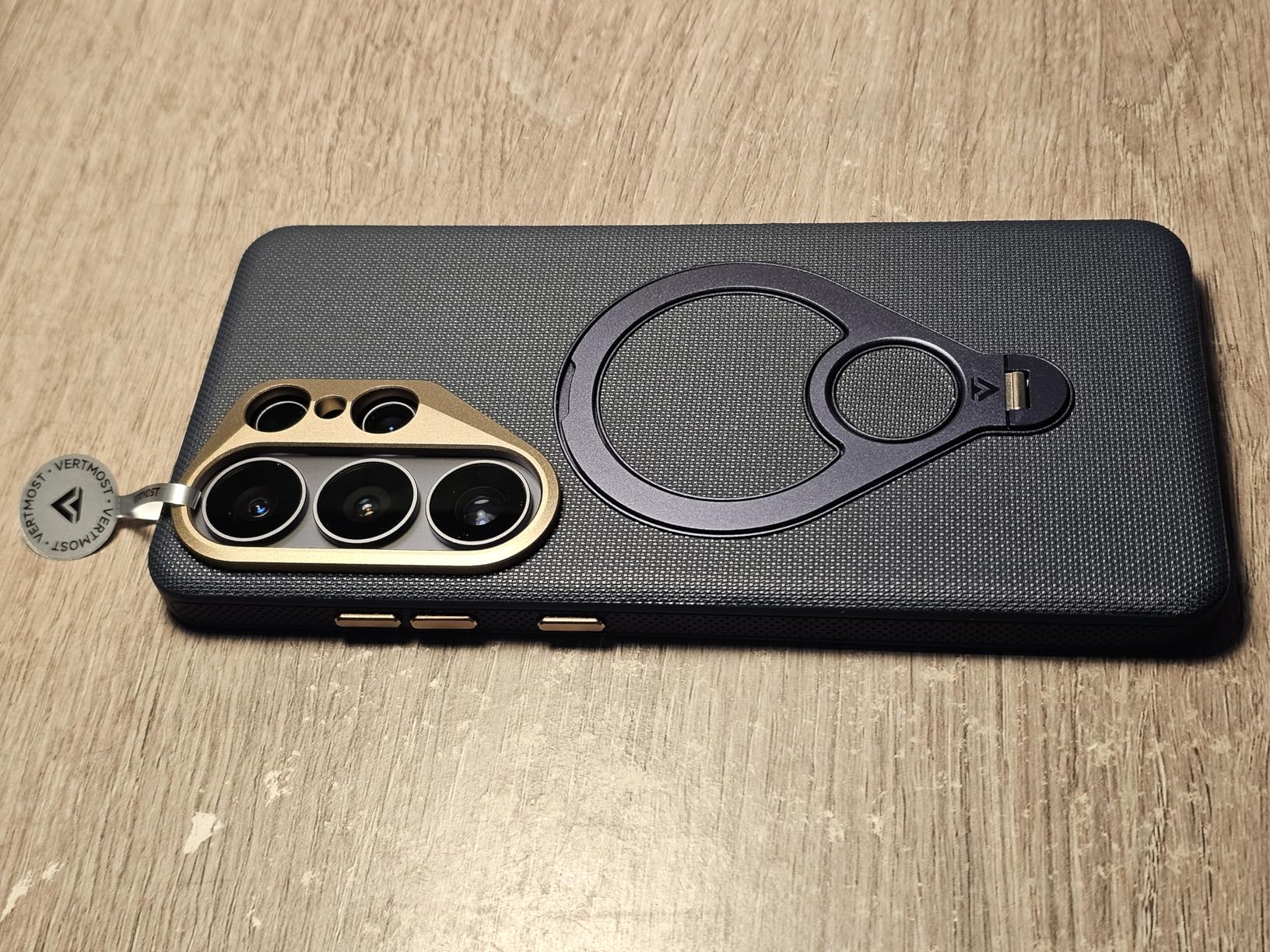 Magnetic for iPhone 17 Pro Max Case, [Metal Frame Grip] Fit for MagSafe [Military-Grade Protection] with Shockproof Anti-Lining Cover for iPhone 17 Pro Max Phone Case,Titanium customer photo 1