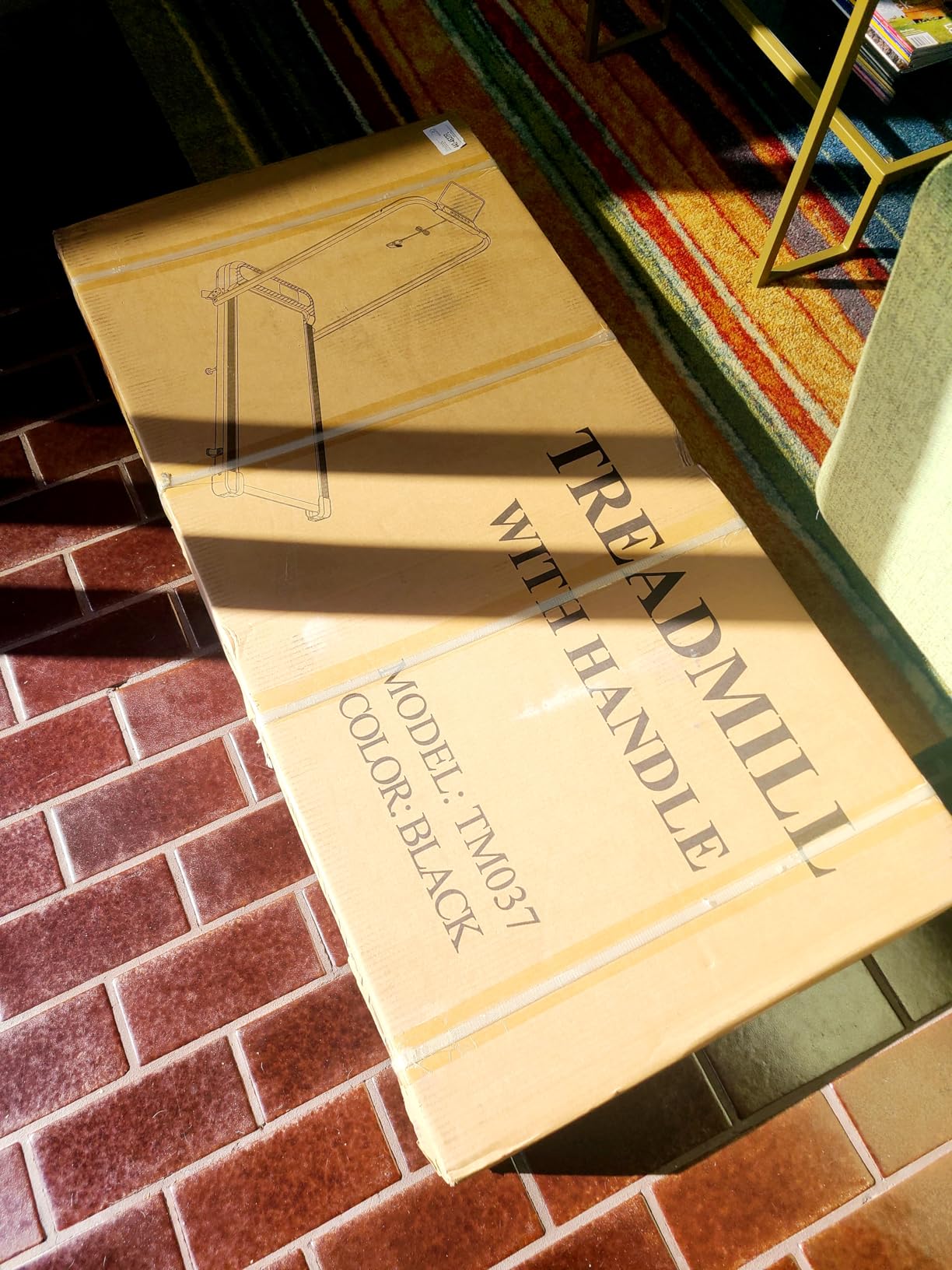 Foldable Treadmill with Incline, Compact Walking Pad Treadmill with Safety Handle Bar, 3.0HP Quiet Under Desk Treadmills for Home/Office, 320 LBS Capacity, APP & Mute Remote Control customer photo 2