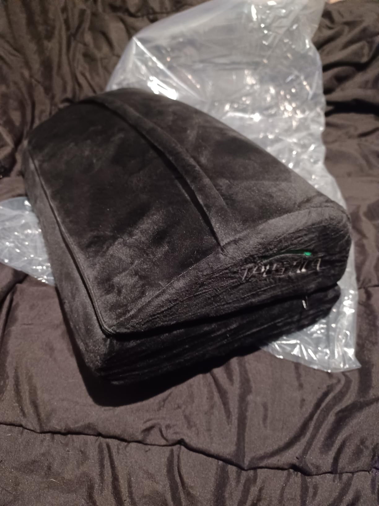 TALSTILA Foot Rest for Under Desk at Work, Foot Rest with Warm Plush Feet Pocket, Ergonomic Adjustable Memory Foam Footrest for Office Chair, Foot Stool for Office - Back & Leg Pain Relief customer photo 1