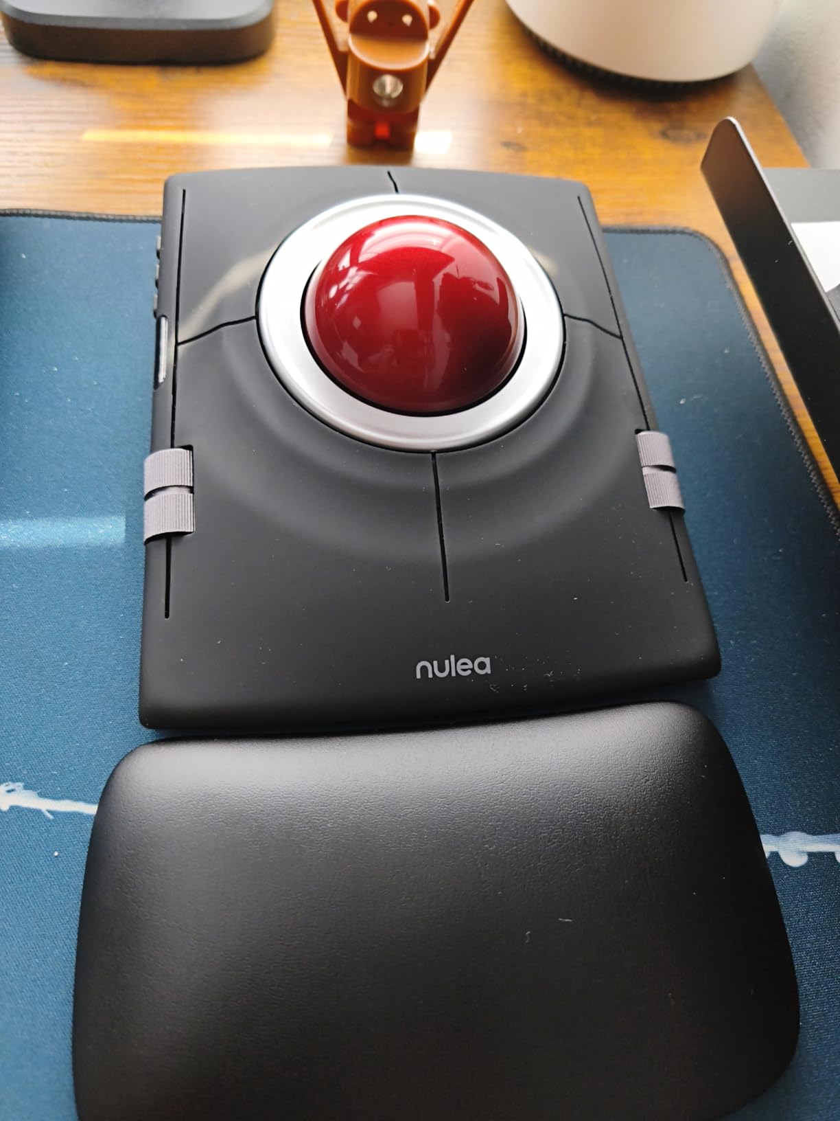 Nulea M512 Wireless Trackball Mouse, Ergonomic 55mm Trackball, 4 Level Adjustable DPI for Precise Control, Left or Right Hand Compatible, Rechargeable, Multi-Device Bluetooth & 2.4GHz for PC, Laptop customer photo 1