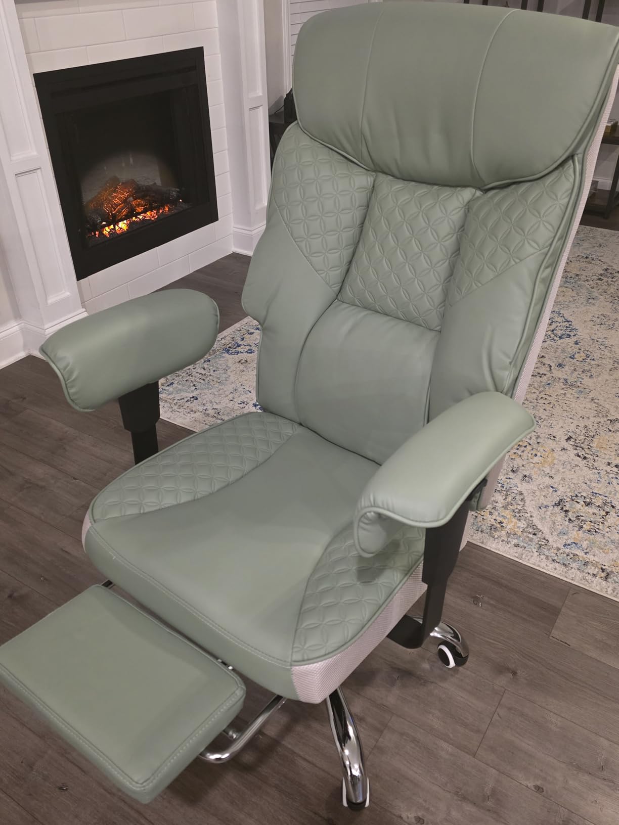 GTPLAYER Big and Tall Office Chair 400LBS Wide Ergonomic Gaming Chair with Deluxe Embossing Designed Leather with Foot Rest,150°Reclining Adjustable Soft Armrests Pocket Spring Back Support and Pillow customer photo 2