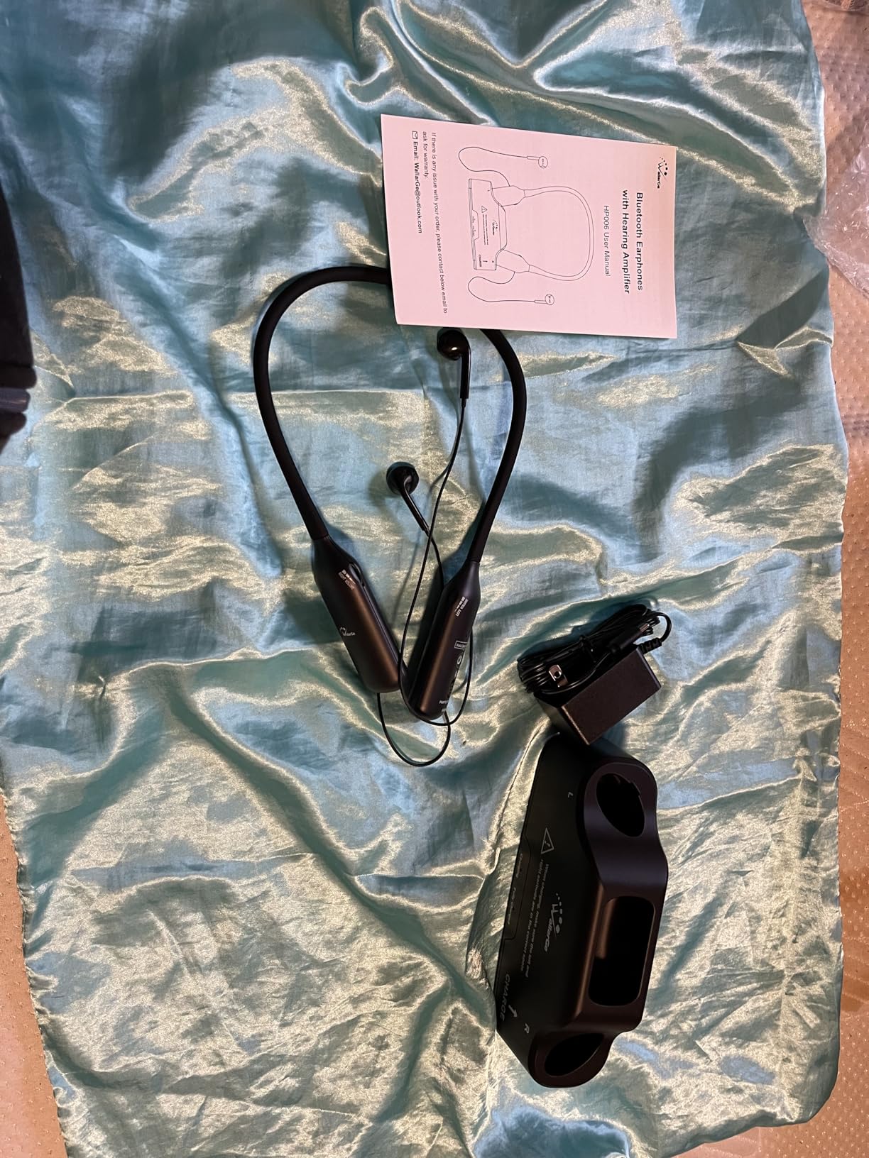 WallarGe Rechargeable Neckband Hearing Amplifier for Conversation or TV Watching, Digital Hearing Amplifier for Seniors Adults with Volume Control, Bluetooth Earphones for Seniors customer photo 1