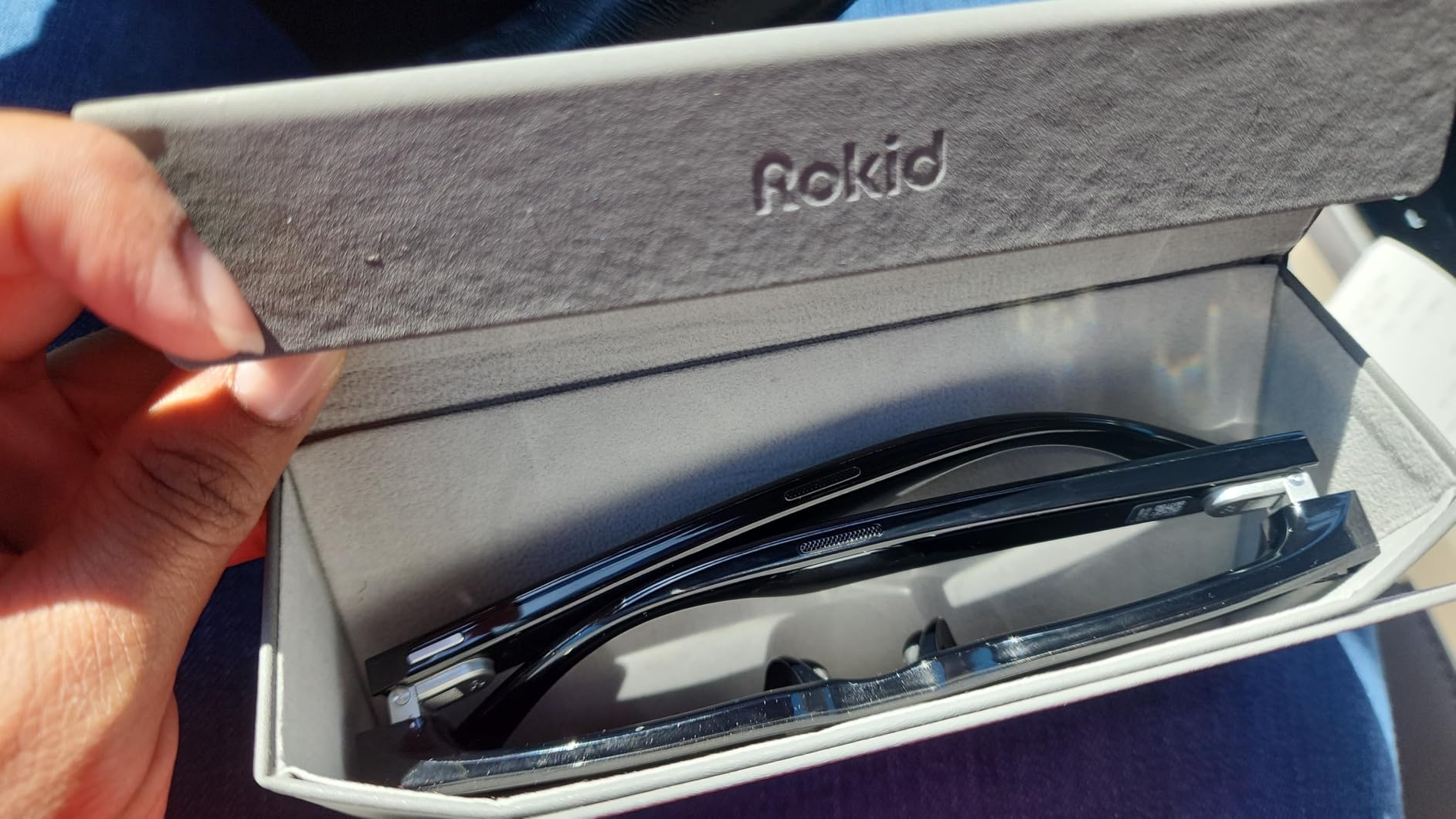 Rokid 2026 AI Glasses Style smart Glasses with ChatGPT & Gemini, Real-time Translation,12MP Camera, Open-Ear Audio, Voice-Controlled Assistant, Hands-Free Calls, Productivity for Travel(no Display) customer photo 2