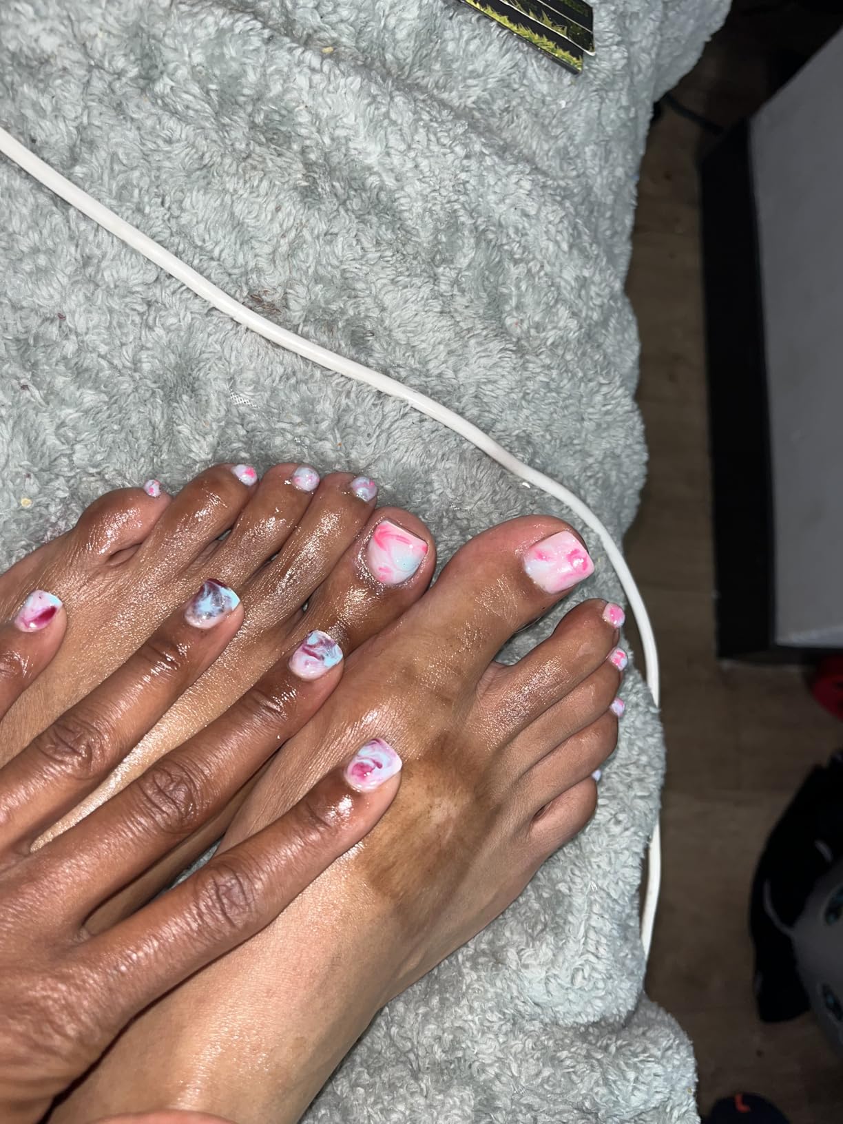 500W UV LED Nail Lamp, 90 LEDs Gel Nail Dryer for Fast Curing with LCD Display, 4 Timer Settings & Auto Sensor, Salon-Grade Nail Light for Home and Nail Salon Use customer photo 2