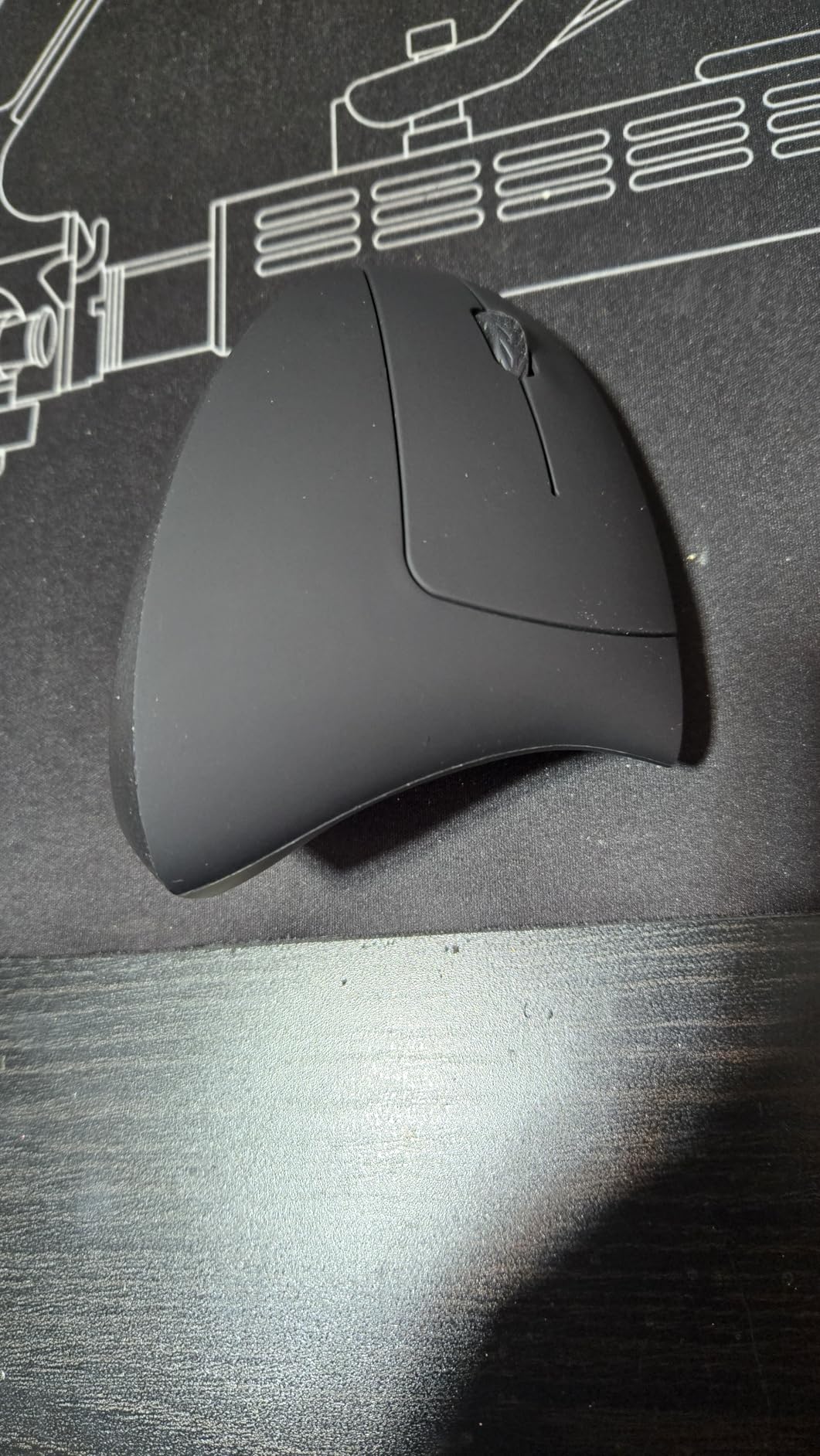 Lekvey Left Handed Ergonomic Mouse, Vertical Wireless Mouse for Left Hand, 2.4G USB Carpal Tunnel Lefty Mouse, 3 Adjustable DPI, 6 Buttons, for Laptop, PC, Computer, Mac, Windows, Desktop - Black customer photo 1