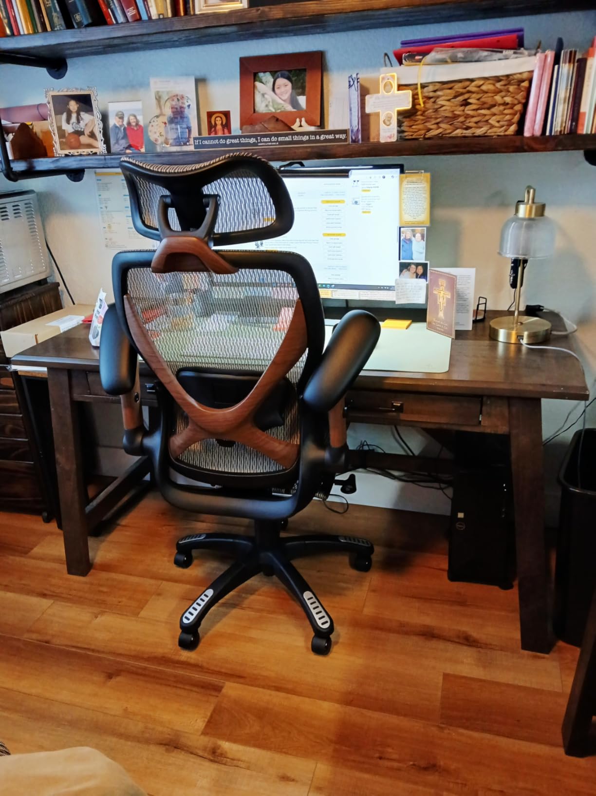 ELABEST X100 Ergonomic Mesh Office Chair, Big and Tall Hone Desk Chair with 5D Flip-Up Arms, Adjustable 3D Lumbar Support,Gaming & Executive Computer Chairs for Long Hours, Padded Seat customer photo 2